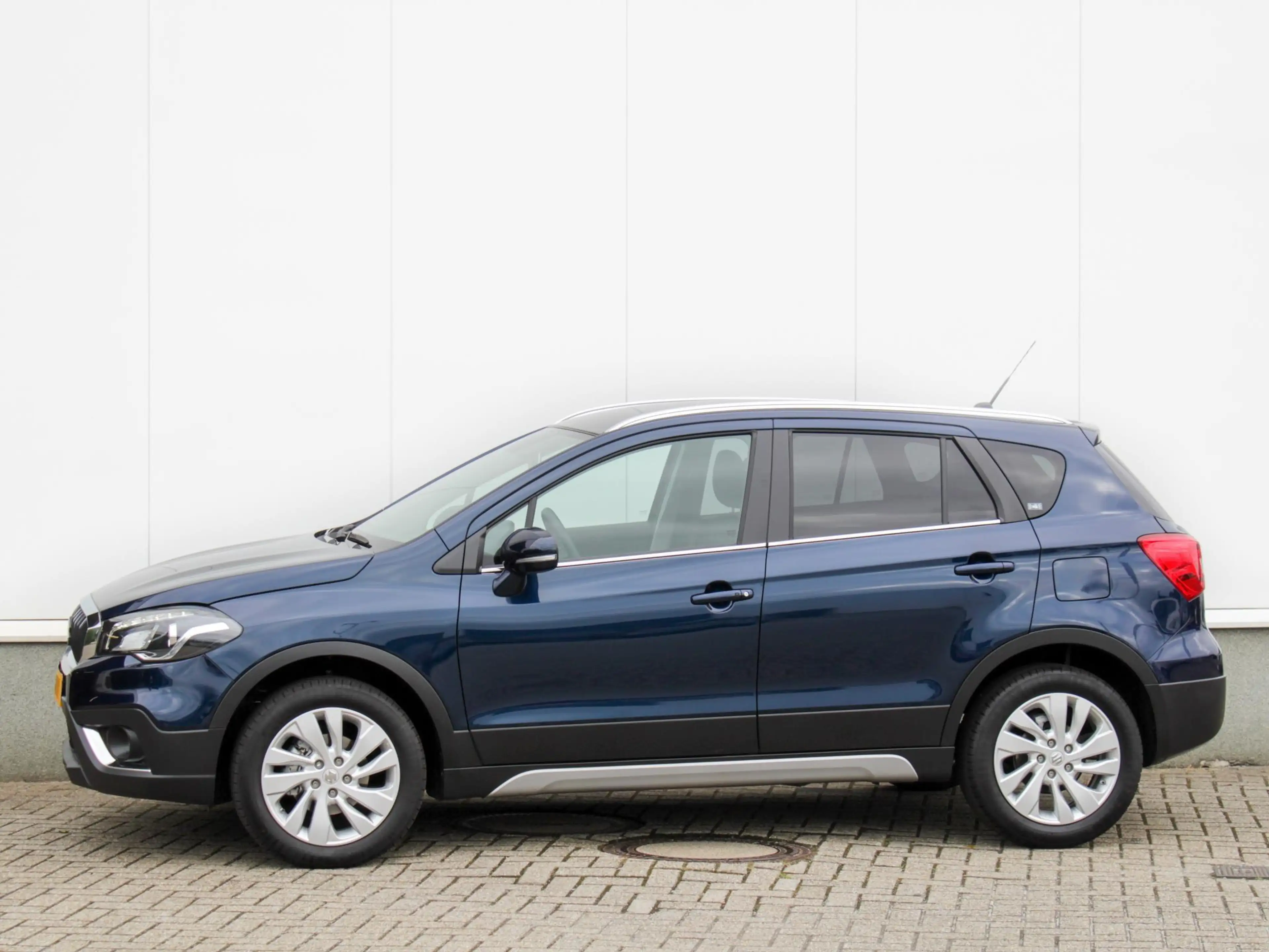 Suzuki S-Cross 1.0 Boosterjet Exclusive | Navi | Cruise | Clima | — photo 2