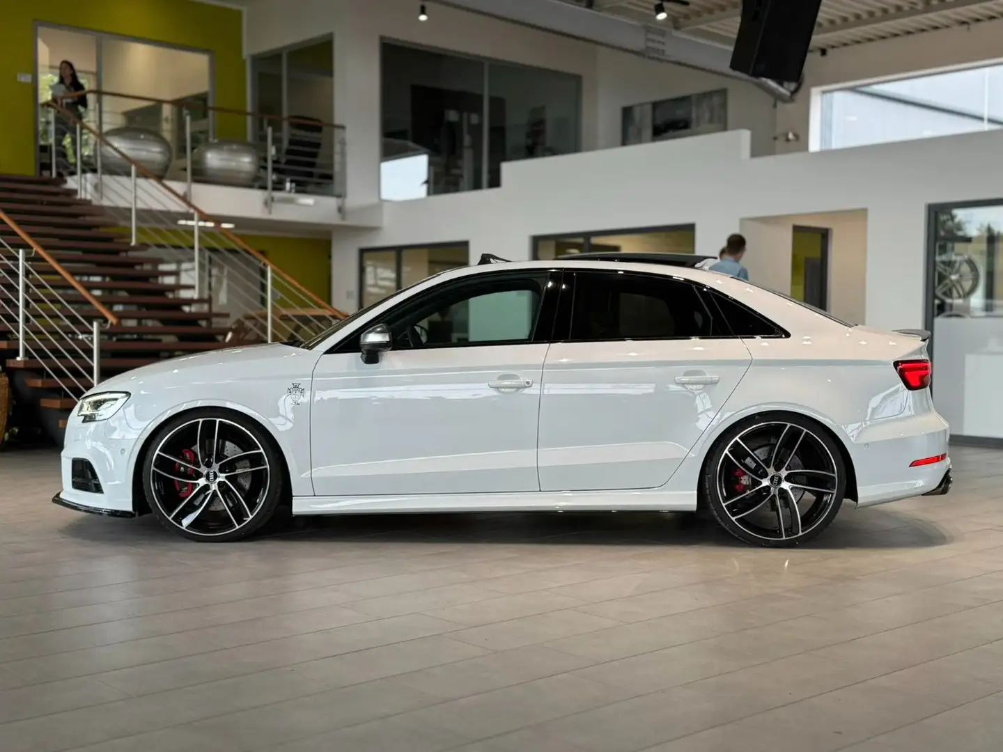 Audi S3 Lim. *Downpipe*Remus*Pano*Digital*Matrix*B&O* Bílá - 2
