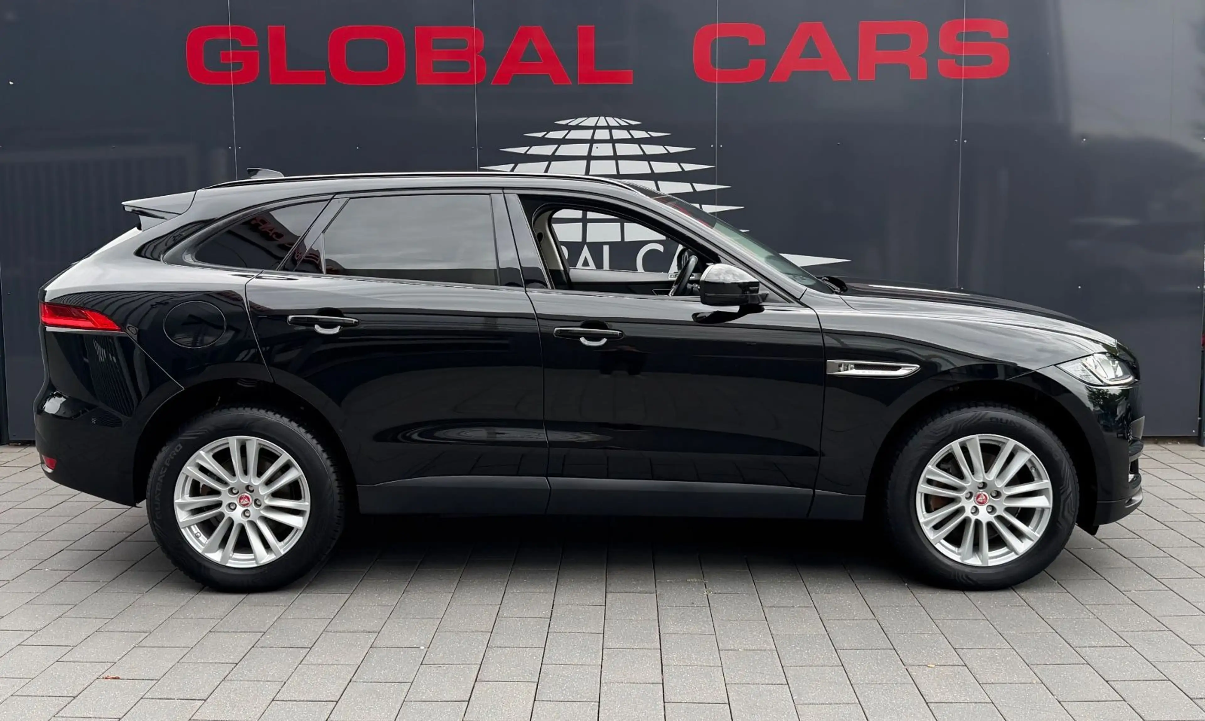 Jaguar F-Pace F-PACE P250*25T*PRESTIGE*AWD*DYNAMIC*LEDER BEIGE — photo 7