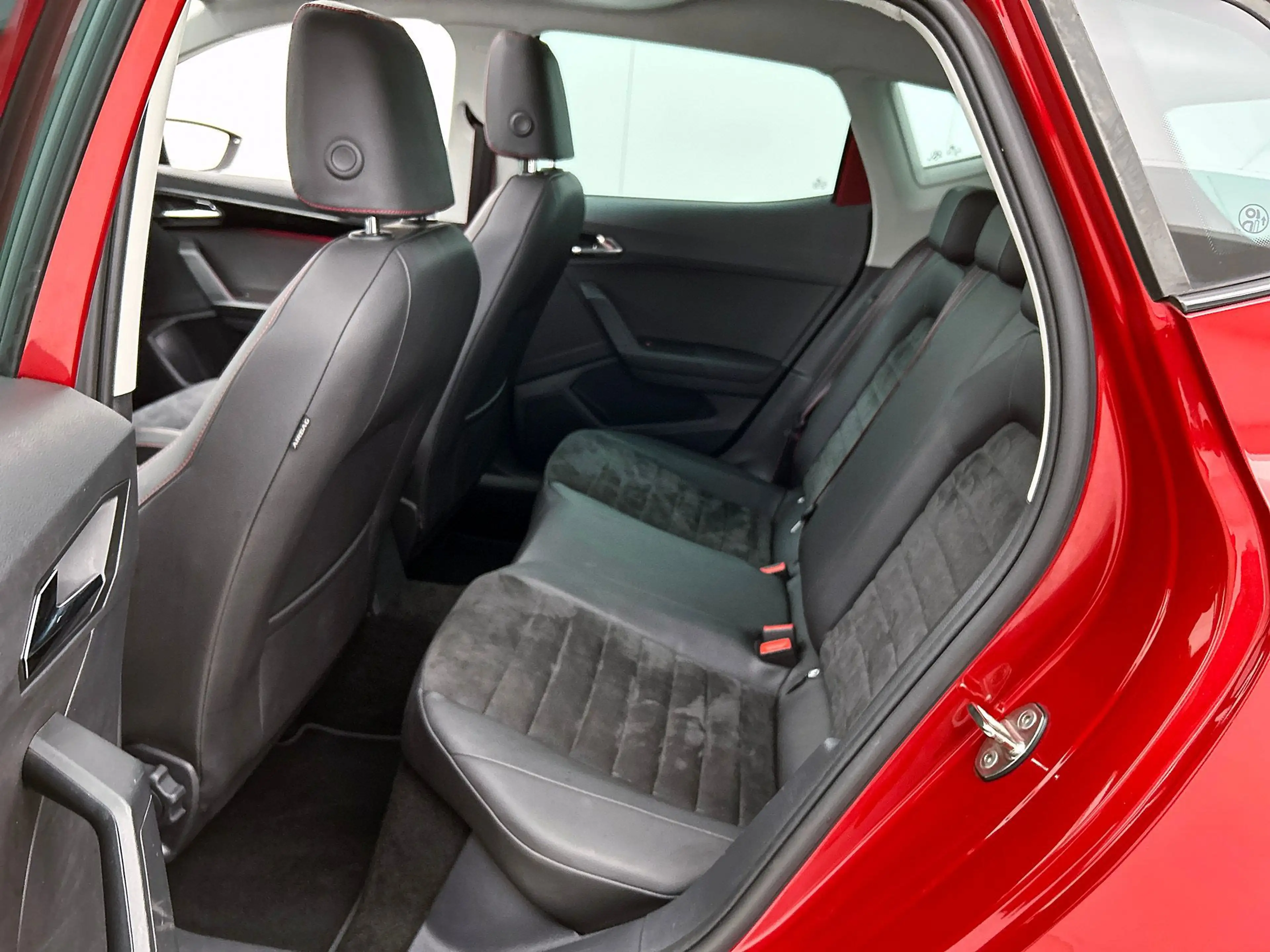 SEAT Ibiza 1.0 TSI FR Business Intense | Adaptive Cruise | Ca — photo 25