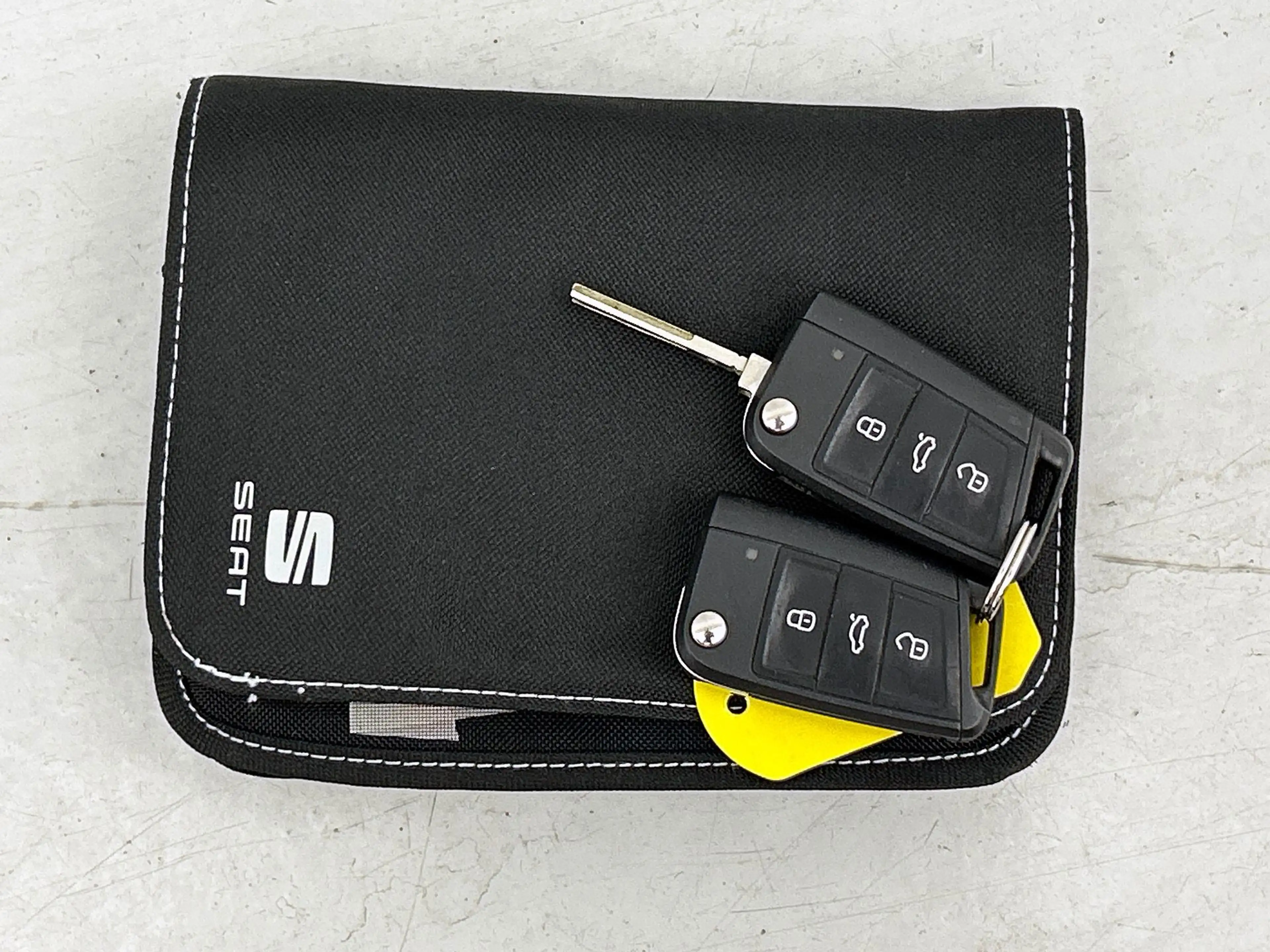 SEAT Ibiza 1.0 TSI FR Business Intense | Adaptive Cruise | Ca — photo 33
