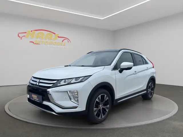 Mitsubishi Eclipse Cross Top 4WD*Panorama*360°*Head-Up*AHK*