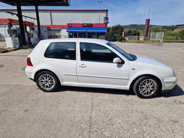 Golf 1.8 GTI T 150 GTI