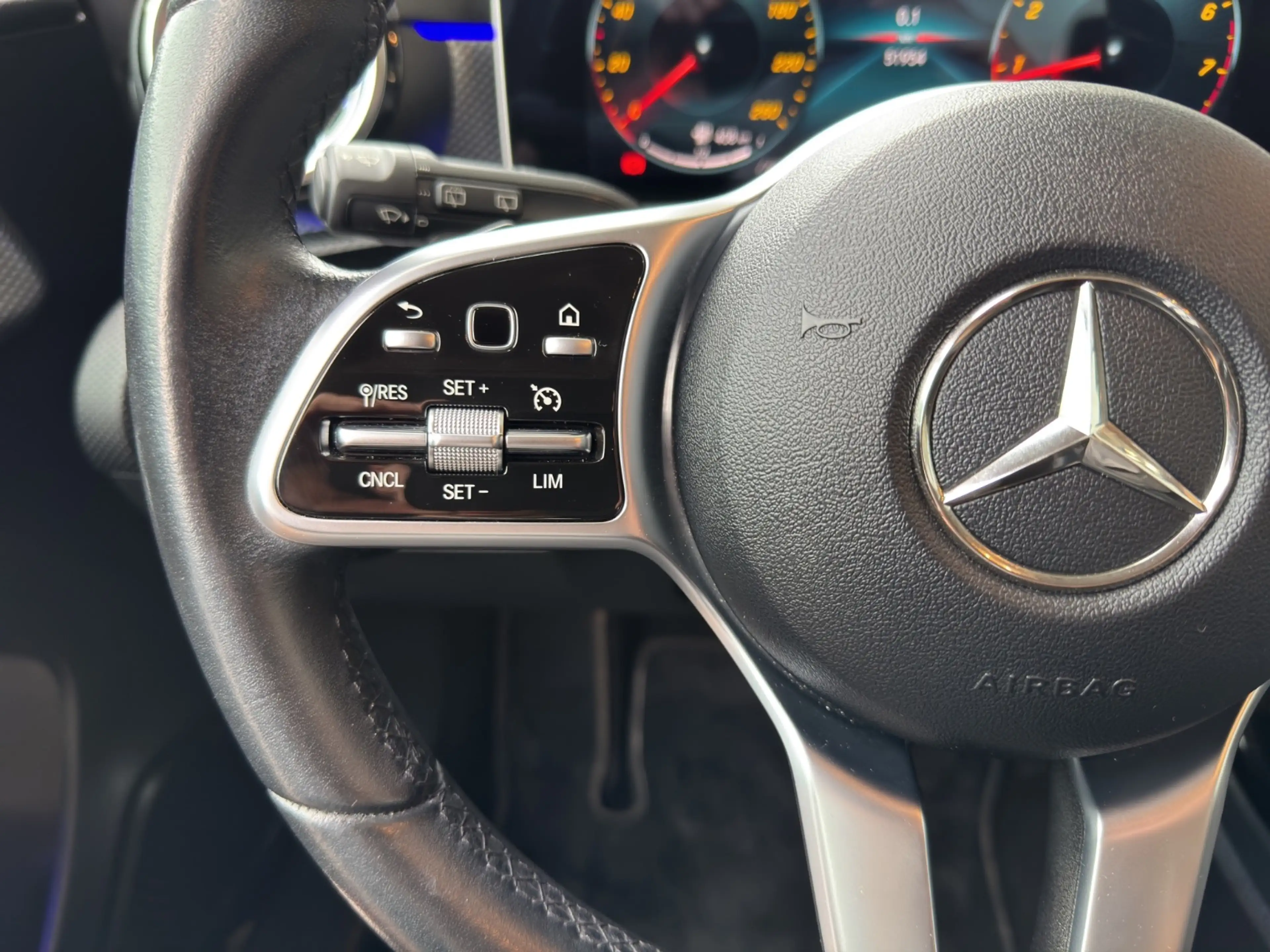 Mercedes-Benz A 200 Progressive PTS Shz Ambi Mbeam MBUX AUT — photo 13