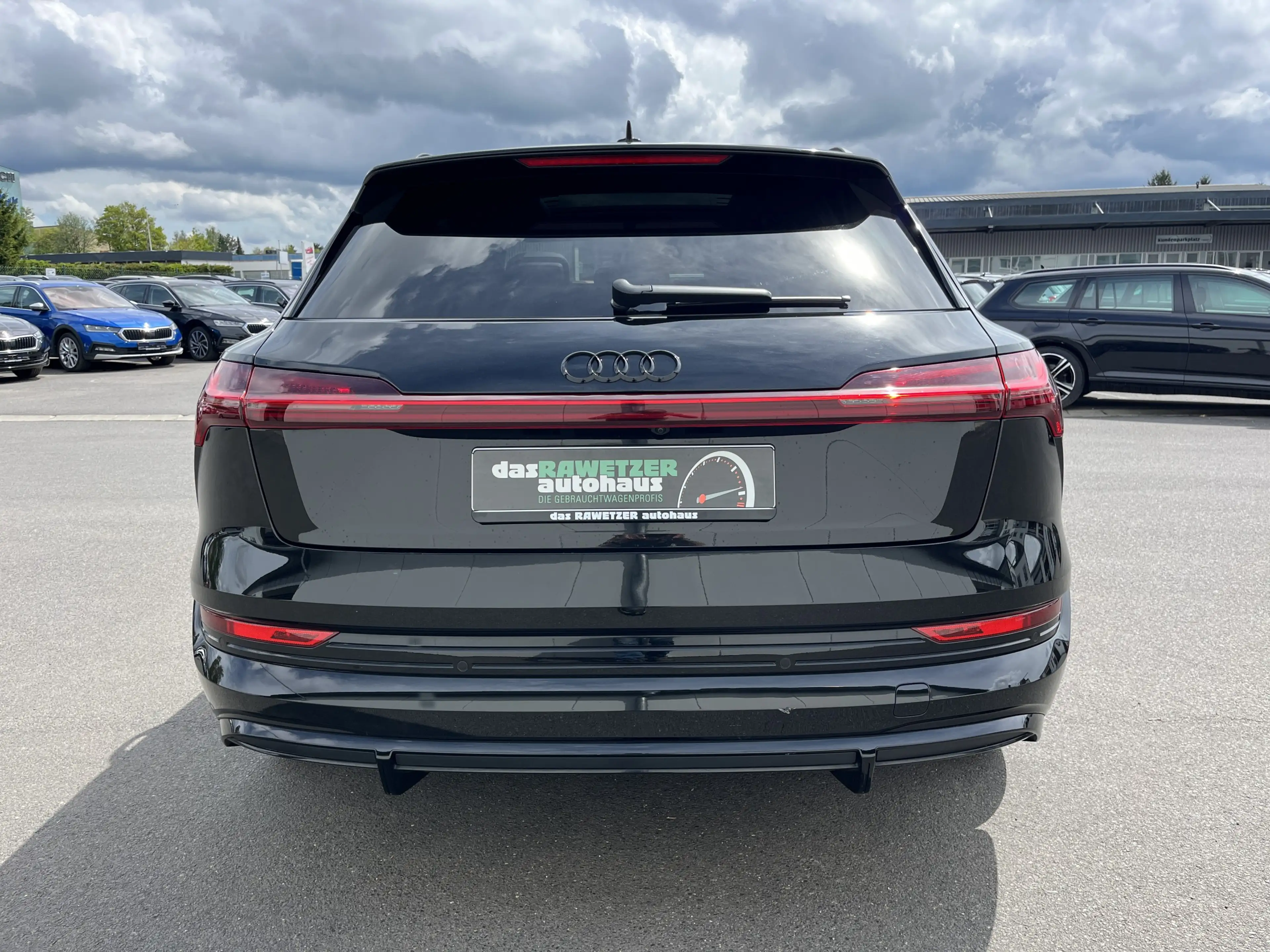 Audi e-tron S quattro 237€ m.20% Anz. LEDER PANO HeadUp Navi — photo 8