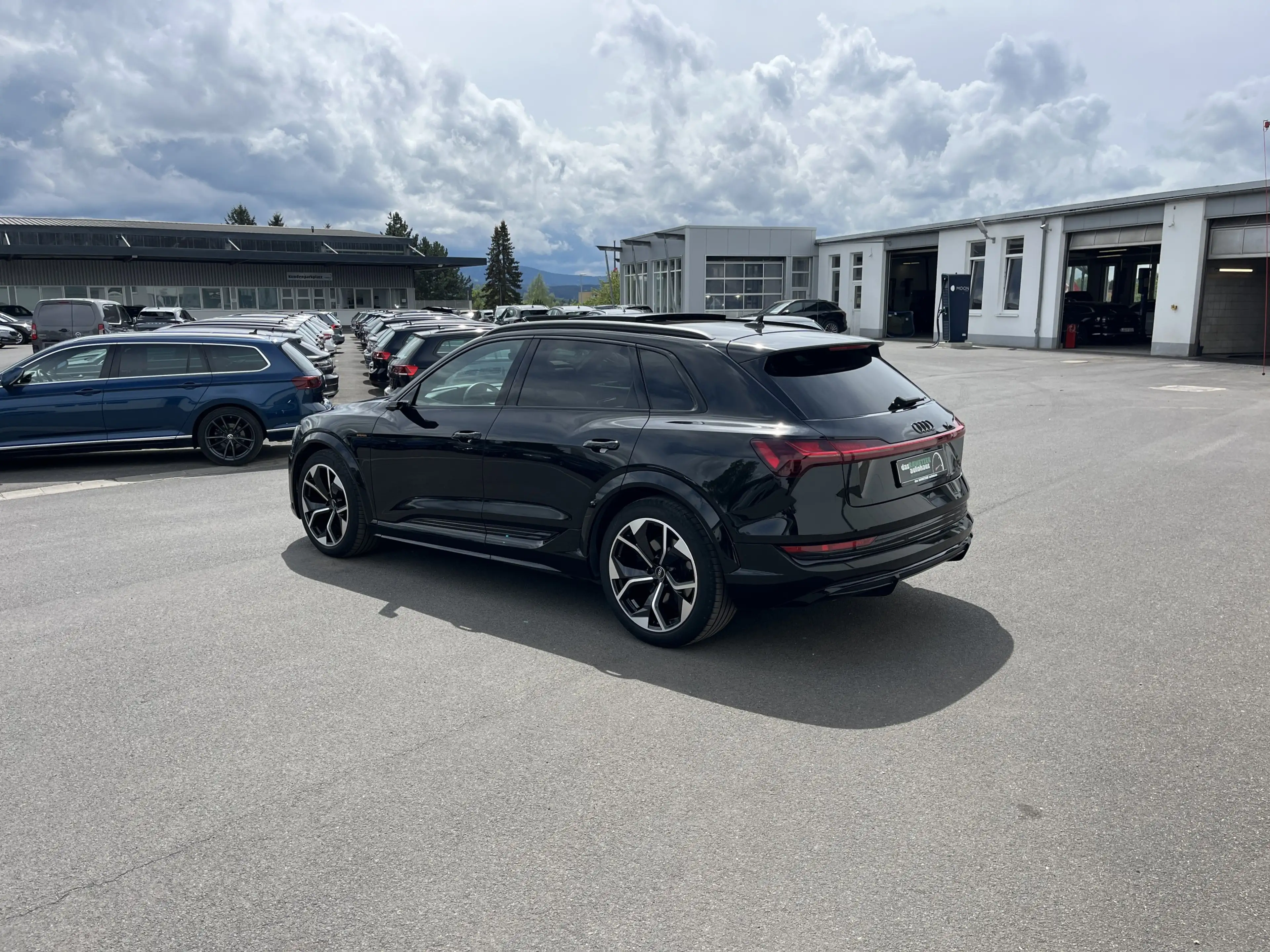 Audi e-tron S quattro 237€ m.20% Anz. LEDER PANO HeadUp Navi — photo 10