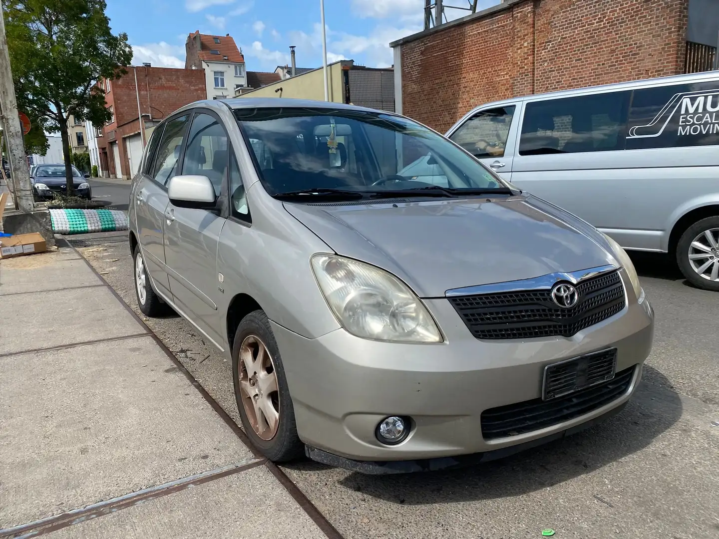 Toyota Corolla Verso 1.6i VVT-i 16v Linea Sol Gri - 2