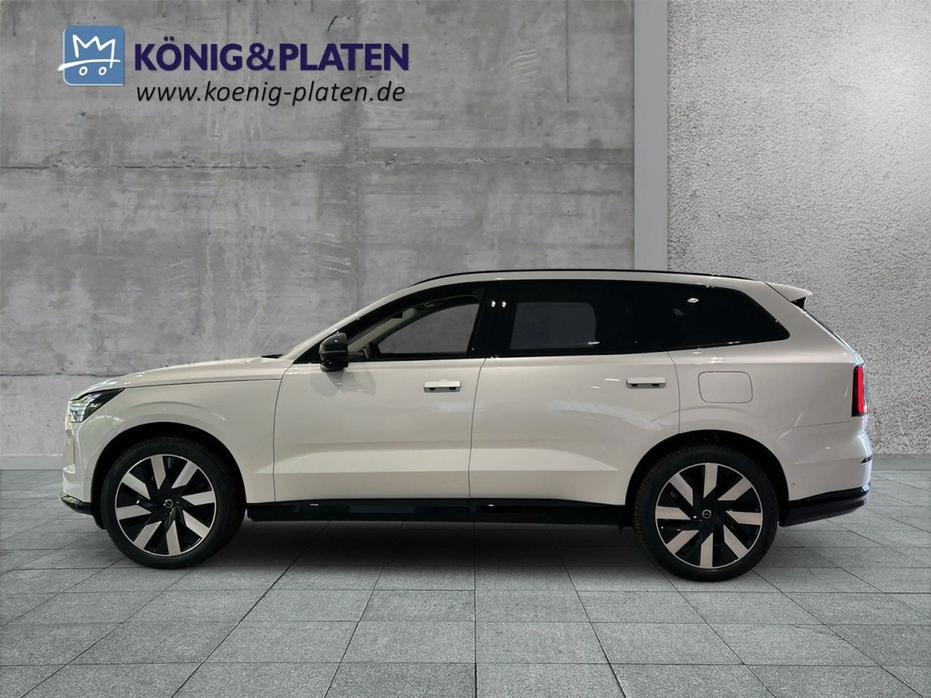 Volvo EX90 Twin Motor AWD Plus 7-Sitzer 106kWh Klima — photo 3