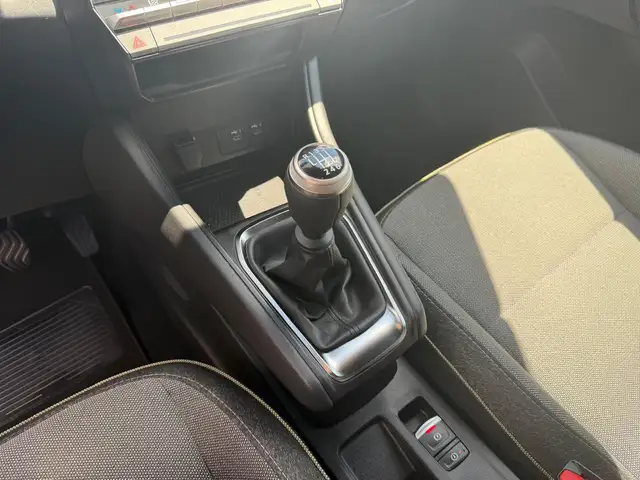 Renault Captur view 12