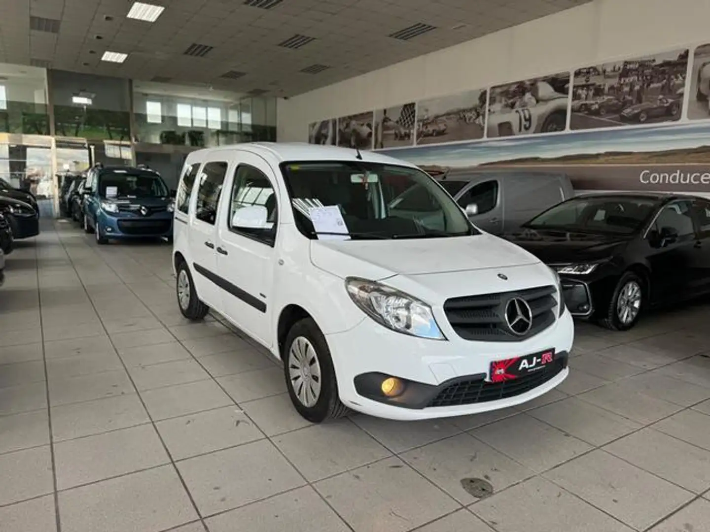 Mercedes-Benz Citan Tourer 109CDI Plus Weiß - 1