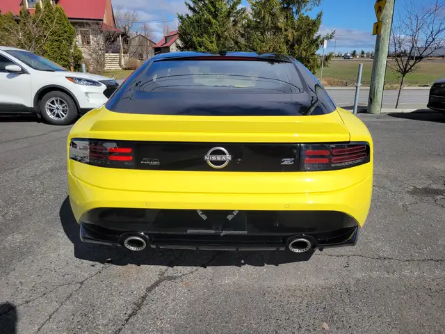 Nissan Z 2023 — photo 6