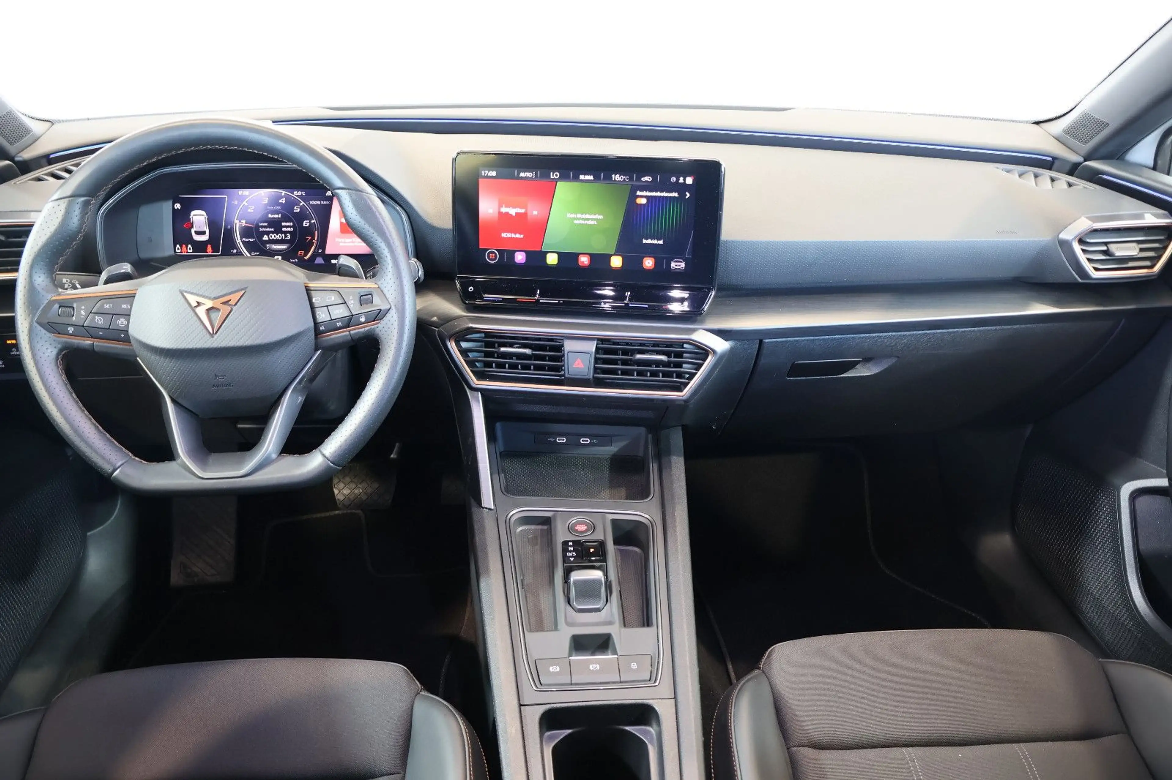 CUPRA Leon ST 1.5 eTSI AID+ACC+KAM+LED+KEY+CARPLAY+18" — photo 7