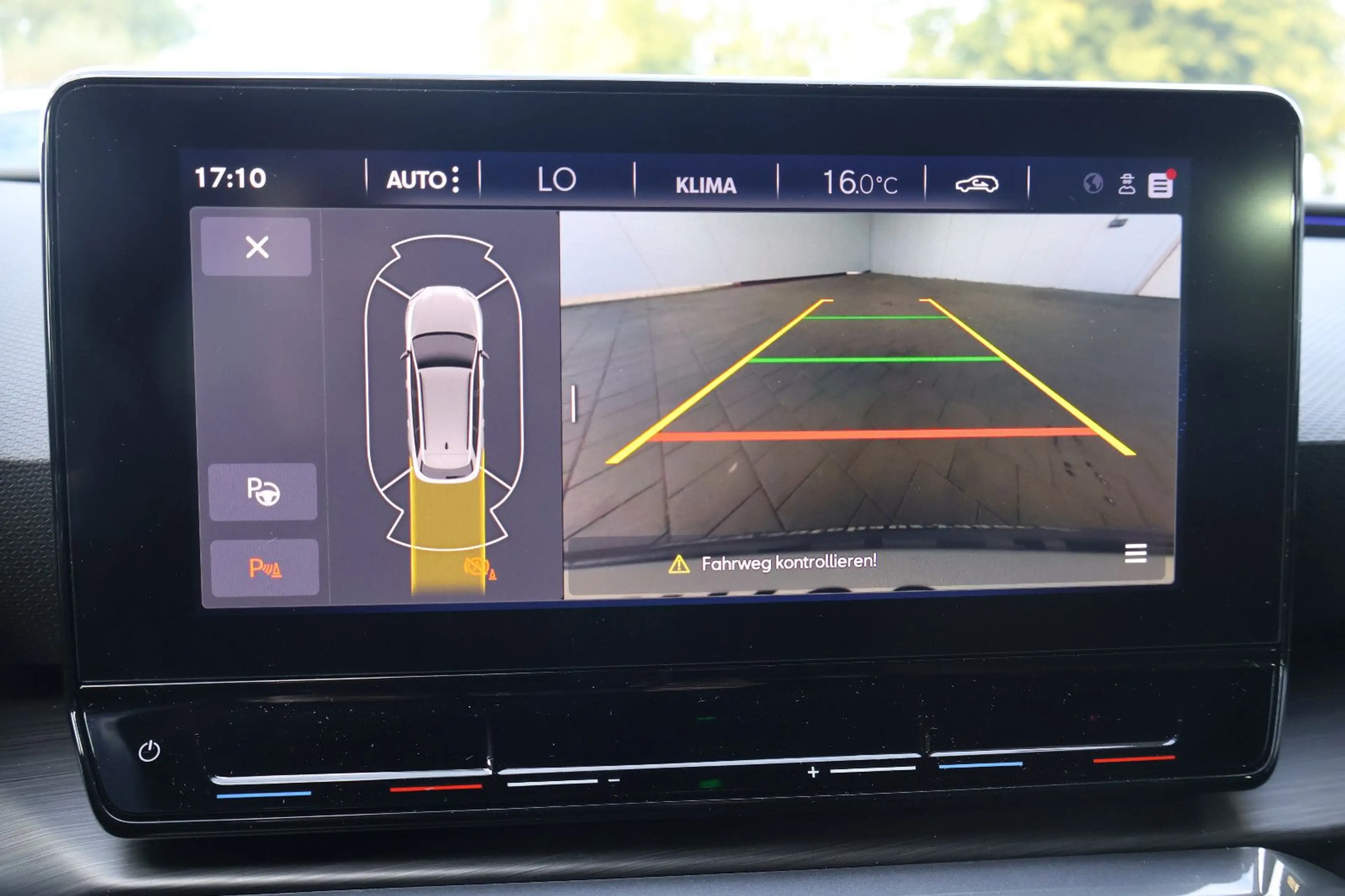 CUPRA Leon ST 1.5 eTSI AID+ACC+KAM+LED+KEY+CARPLAY+18" — photo 9