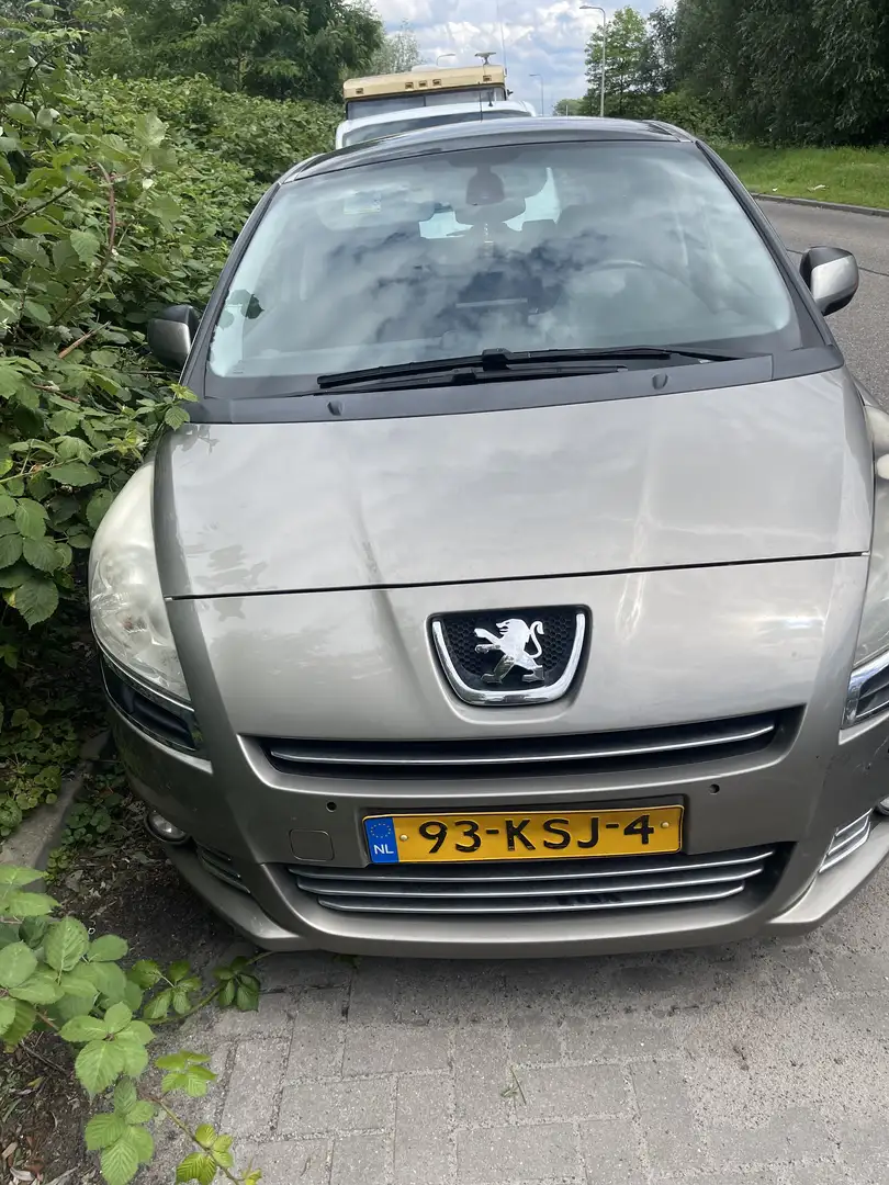 Peugeot 1.6 THP ST Prem. 7p. sloopauto Серый - 1