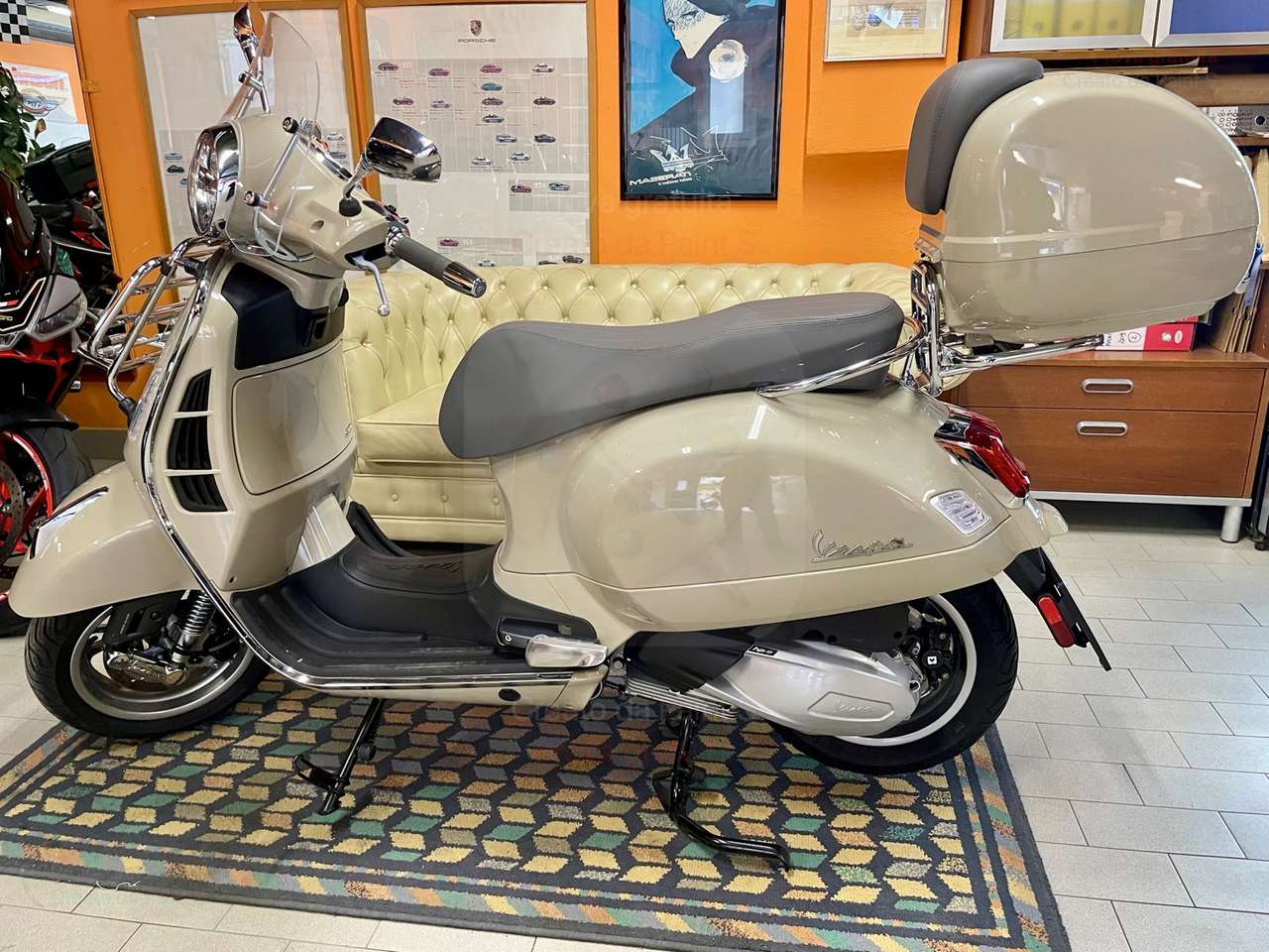 Piaggio GTS 300 300