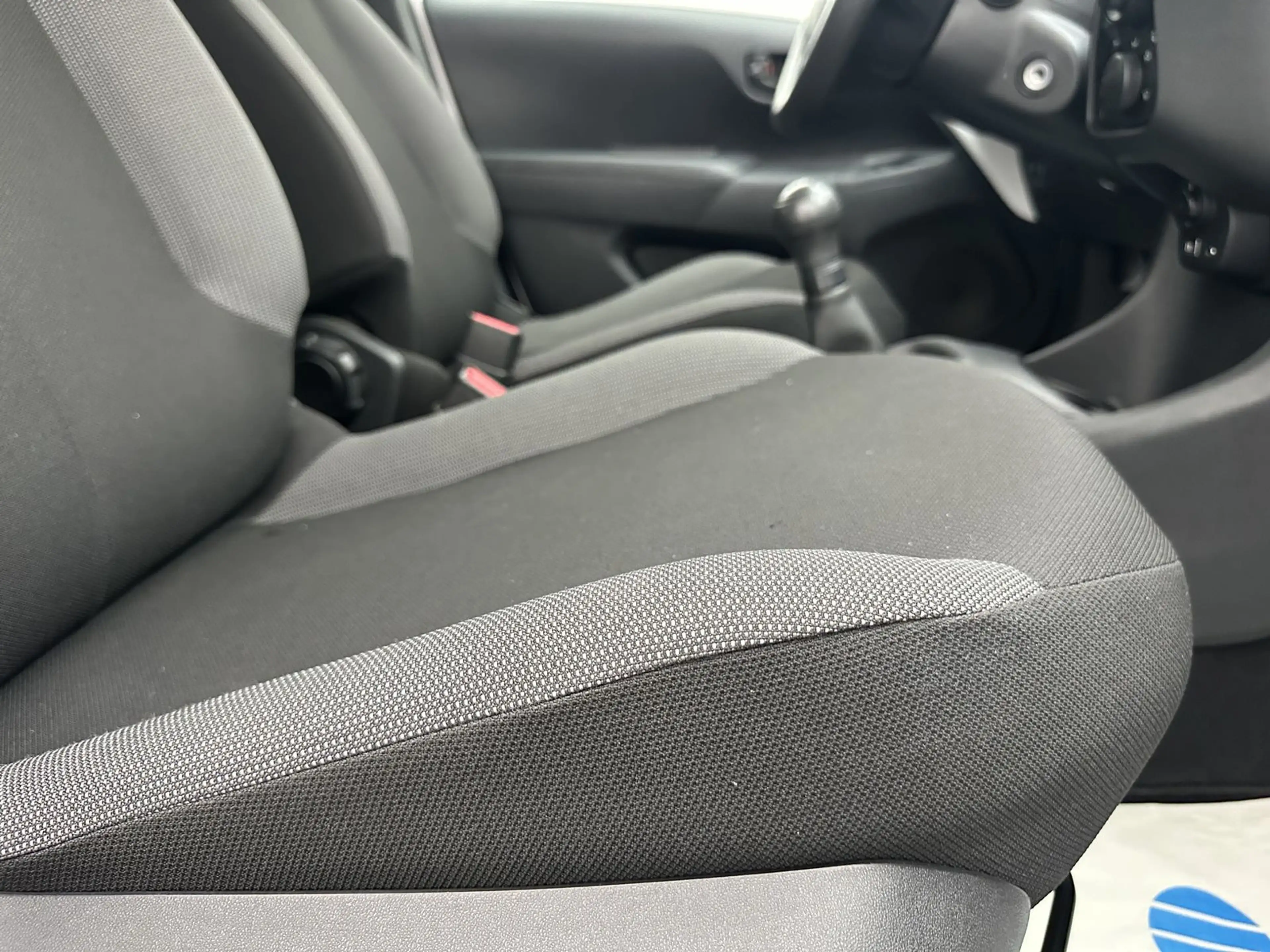 Citroen C1 Live "1 HAND-BLUET-4SEASON-WENIG KM" — photo 9