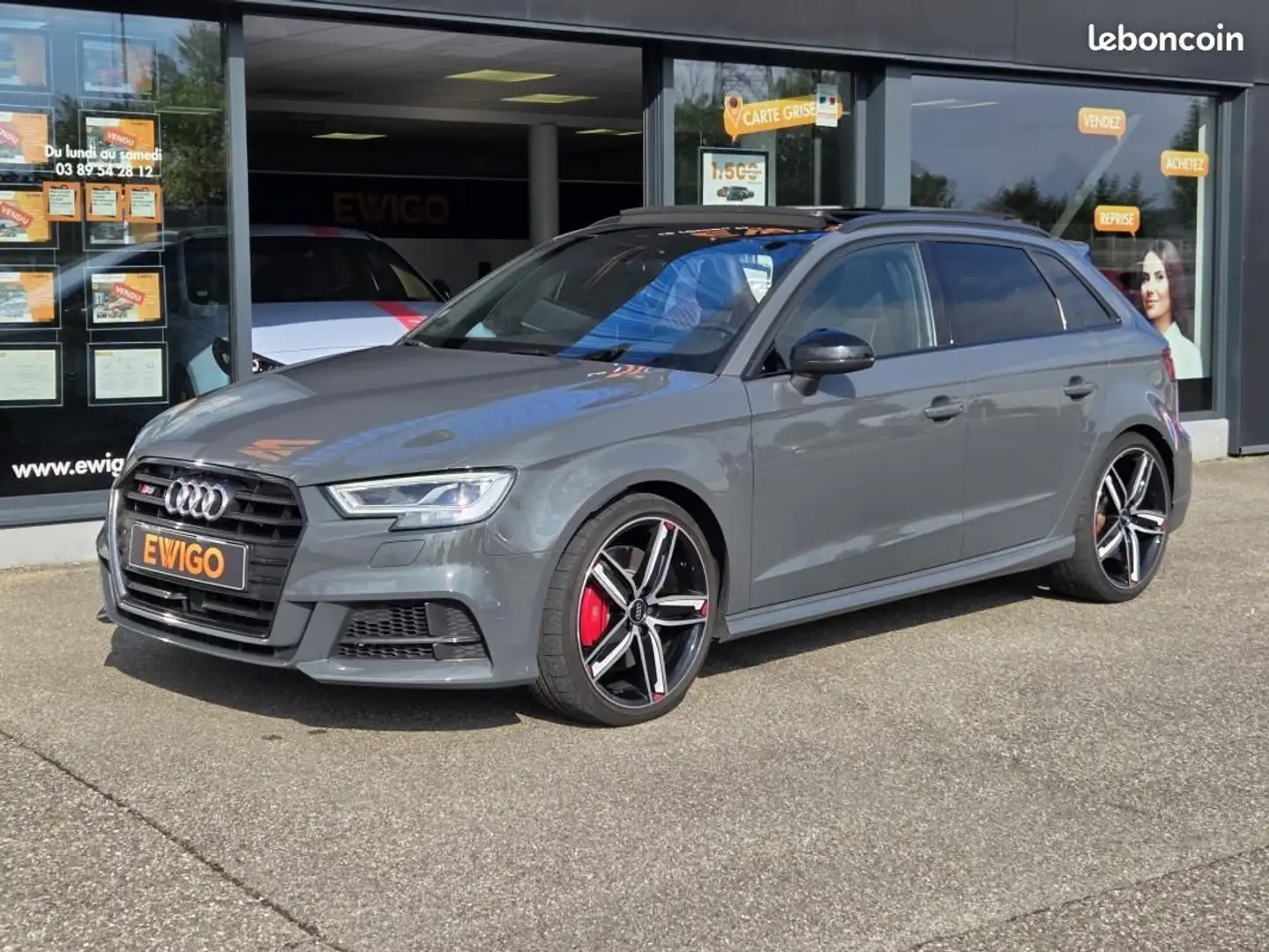 Audi S3 SPORTBACK 2.0 TFSI 300 S-TRONIC Toit pano Siege Cobra BO - 2