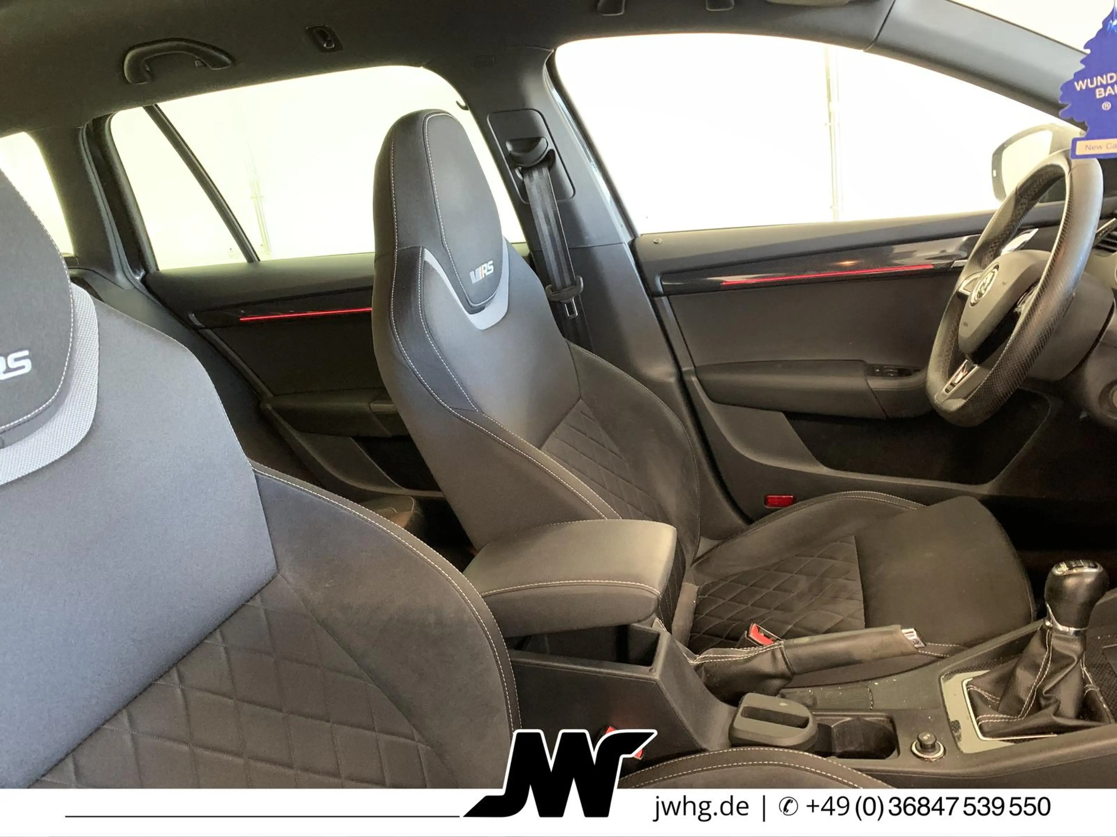 Skoda Octavia RS BLACK/LED/CARPLAY/NAVI/18Z/SPORTSITZE — photo 3