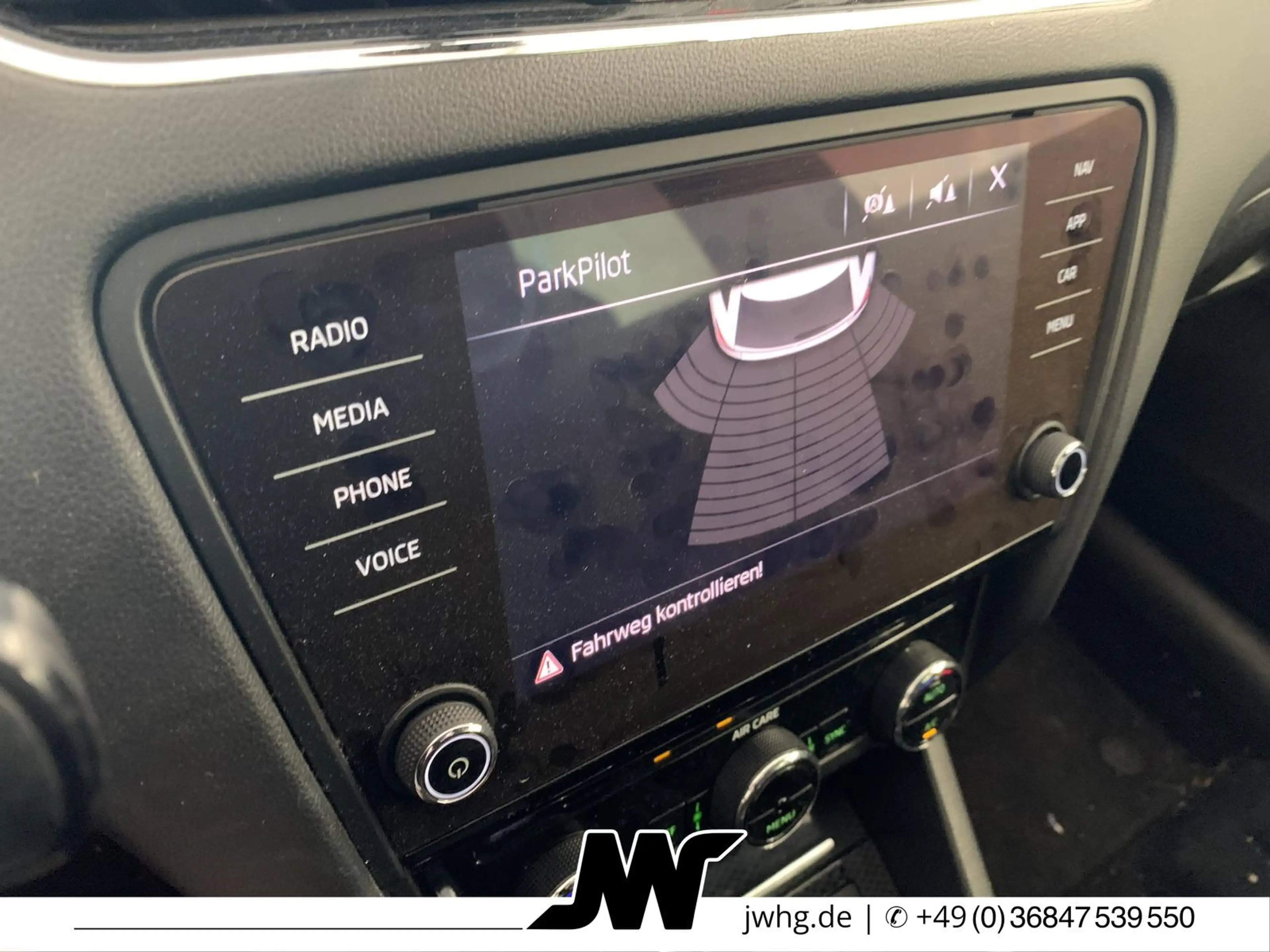 Skoda Octavia RS BLACK/LED/CARPLAY/NAVI/18Z/SPORTSITZE — photo 10