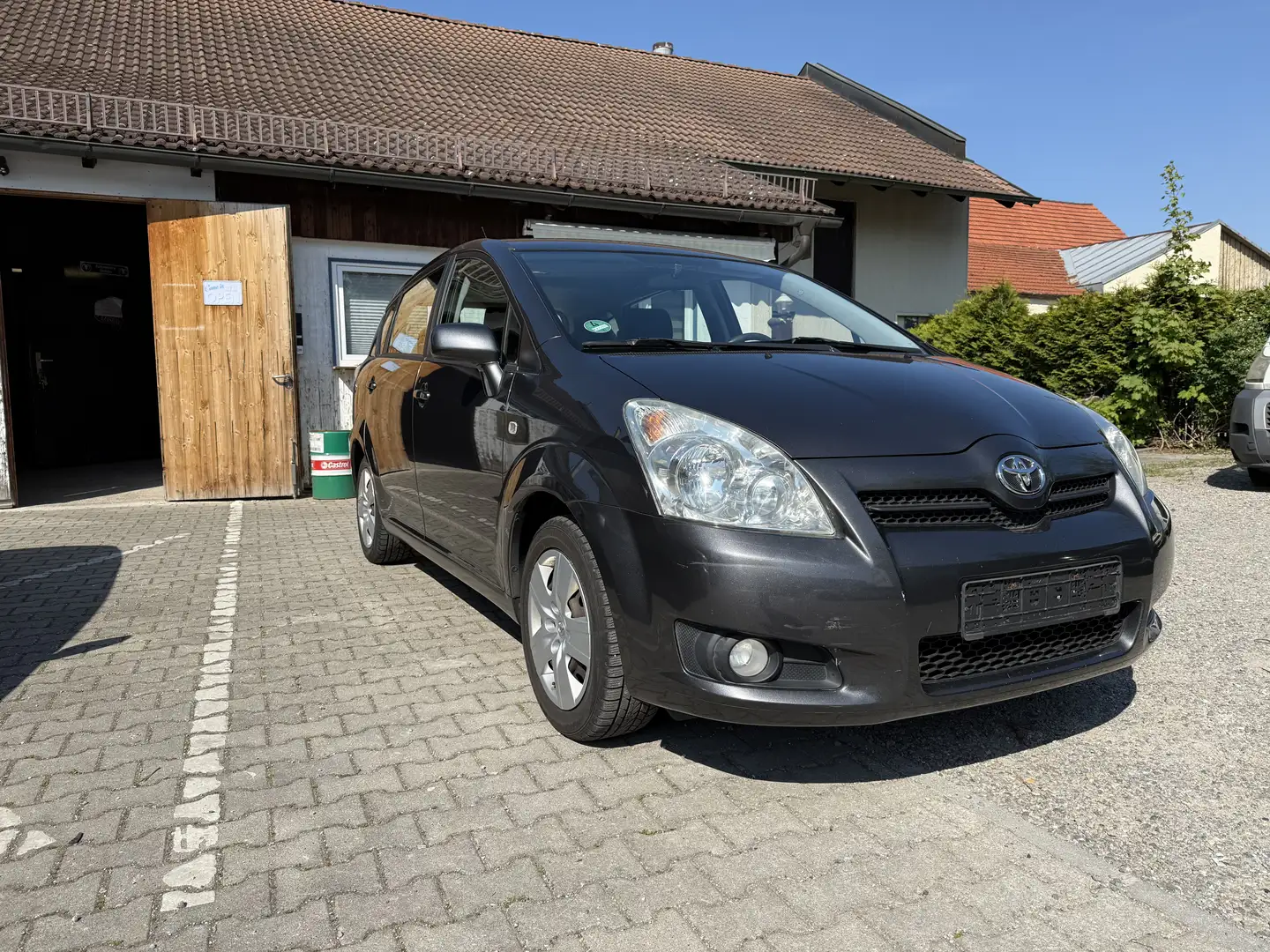Toyota Corolla Verso 1.8 Sol-Klima-1 Hand-7 Sitzer-Scheckheft-Inspektio Сірий - 2