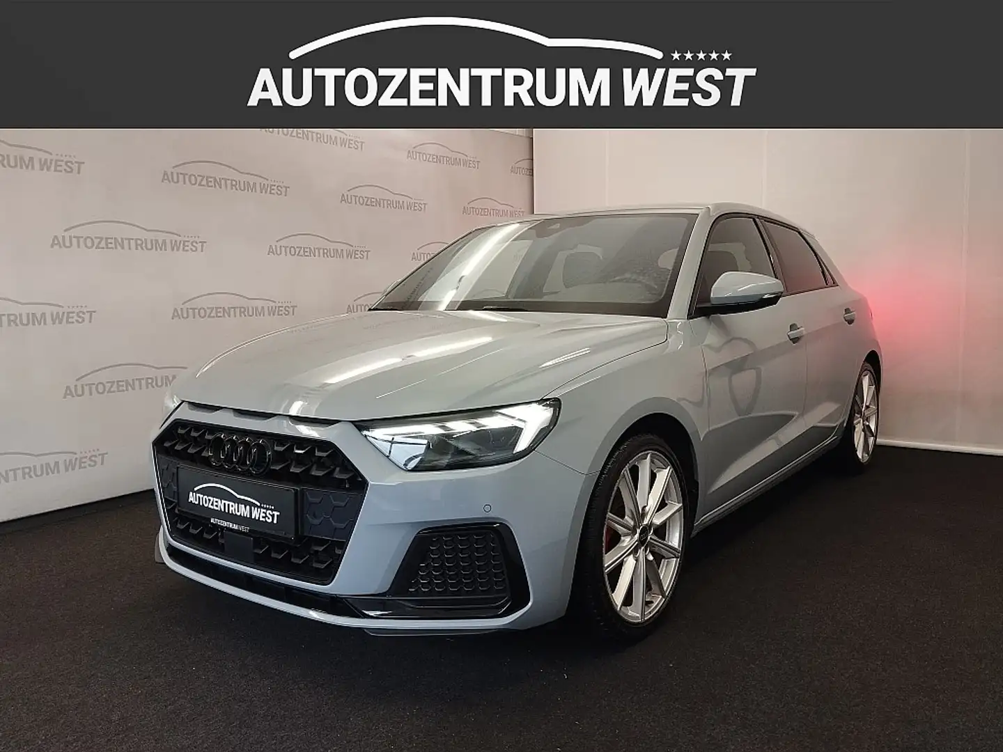 Audi A1 SB 25 TFSI advanced S-tronic Grau - 1