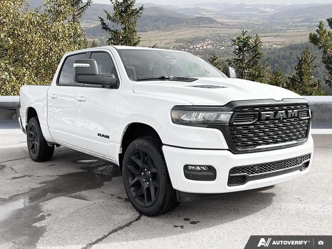 RAM 1500 photo RAM 1500