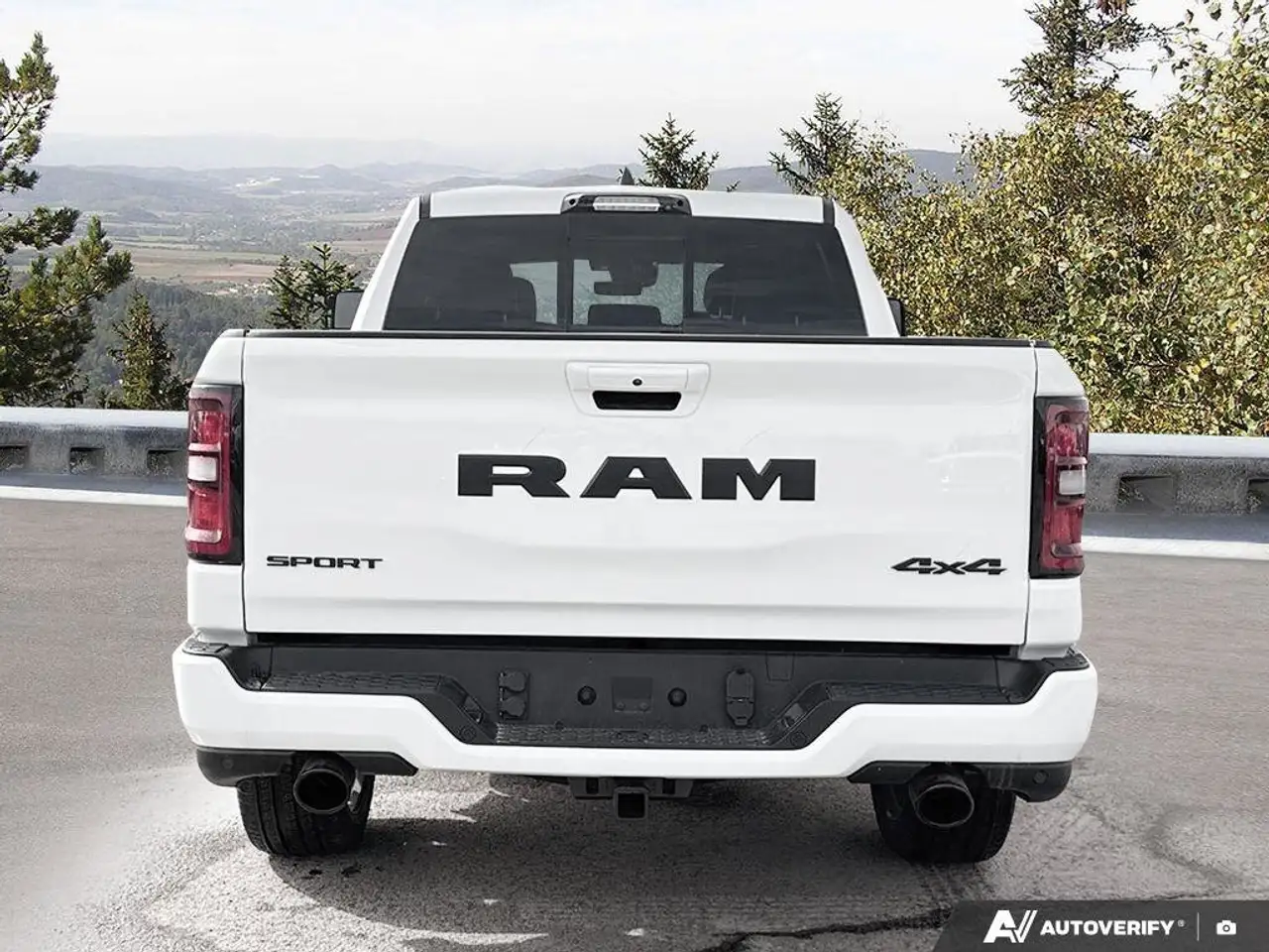 RAM 1500 photo RAM 1500
