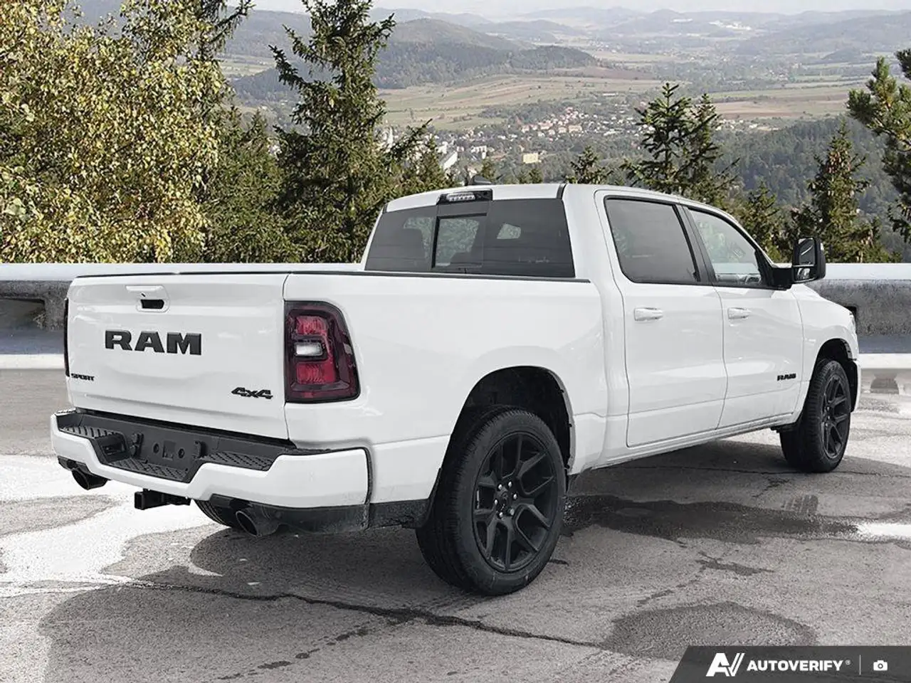 RAM 1500 photo RAM 1500