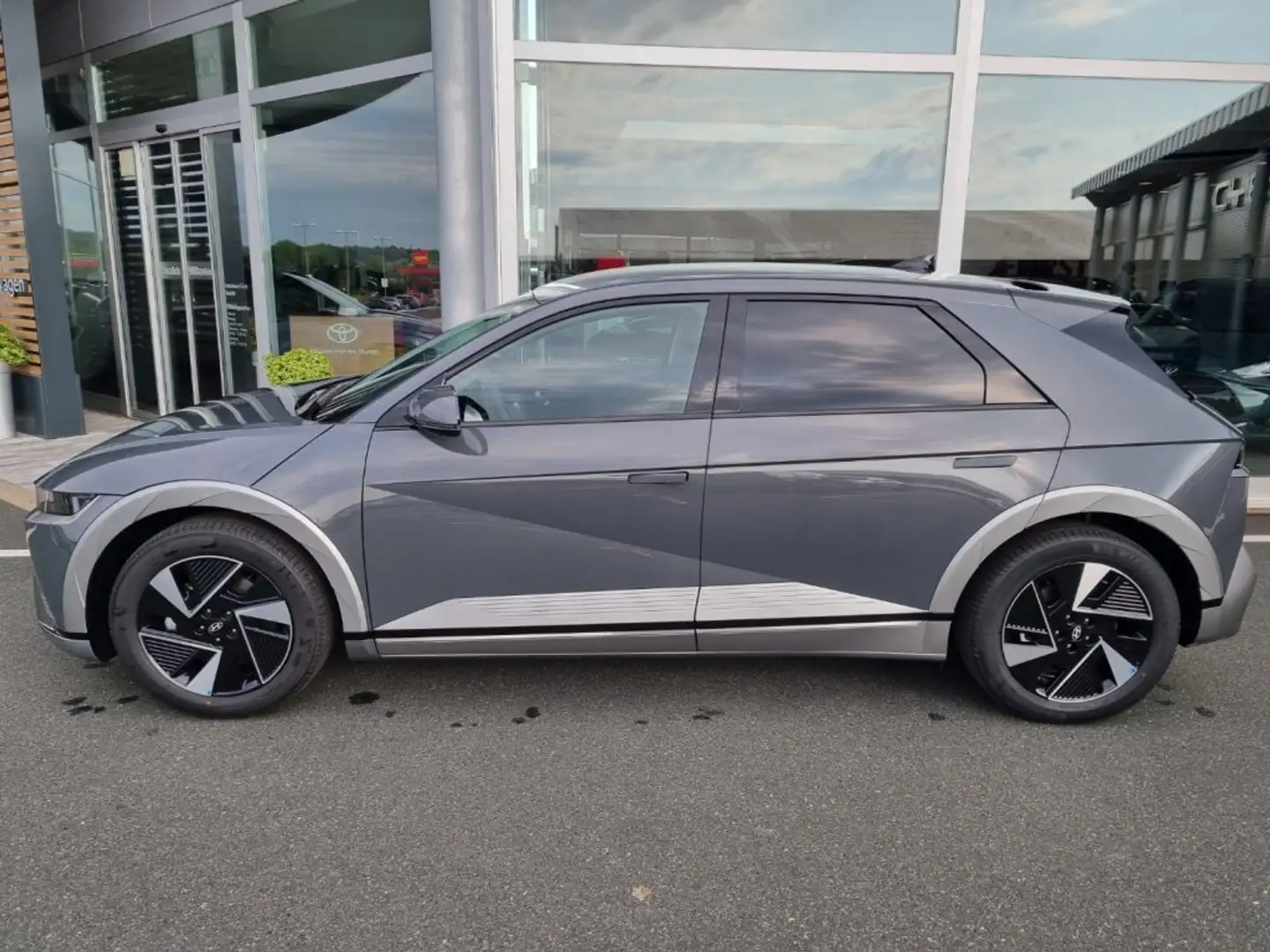 Hyundai IONIQ 5 GO 84kWh 2WD i5g51-PP7-OO1 Grau - 2