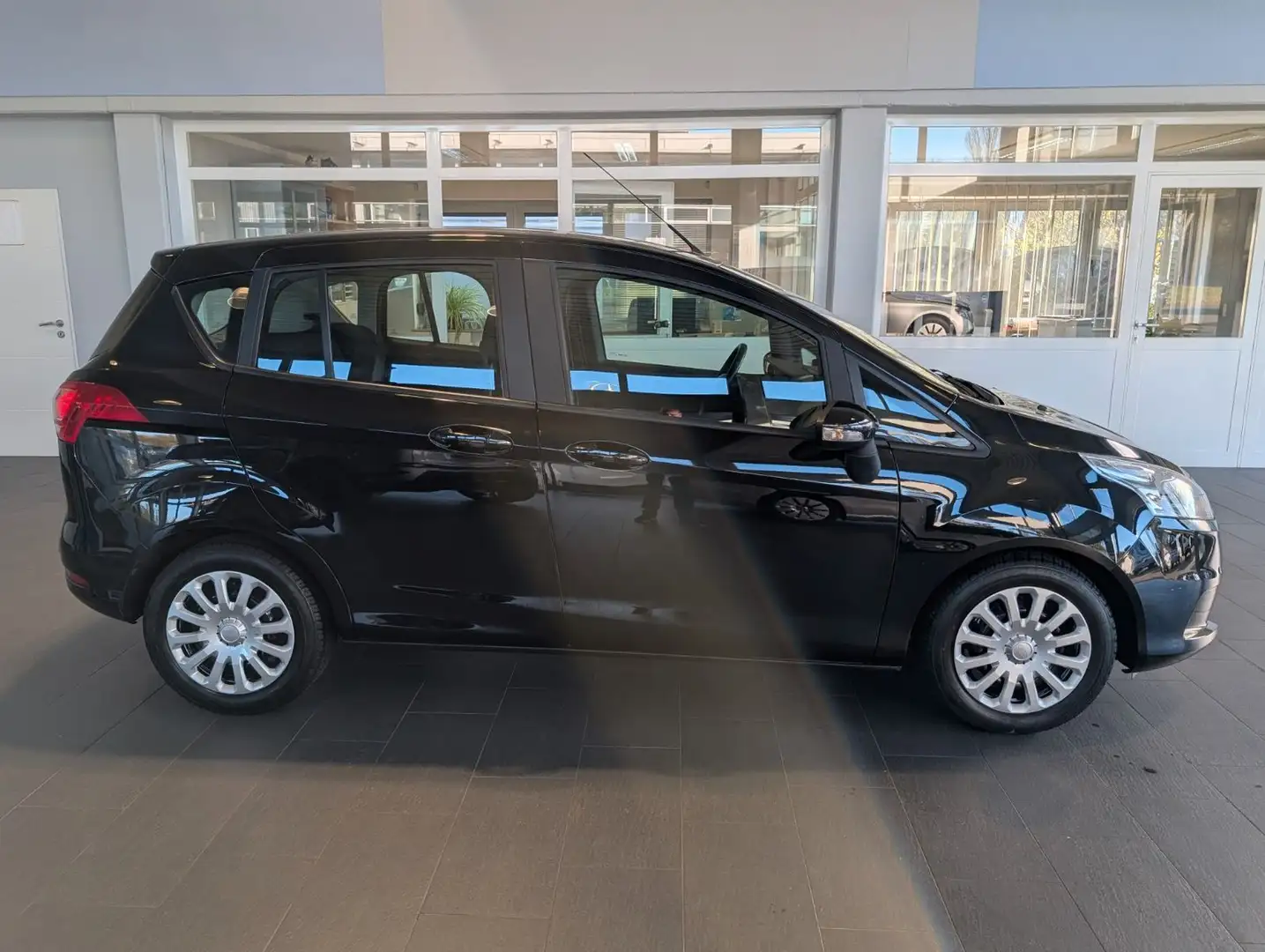 Ford B-Max B-MAX Trend Automatik*1.HD*Wenig Km* Noir - 2