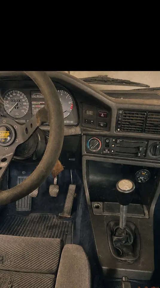 BMW 520i (E28), foto 2