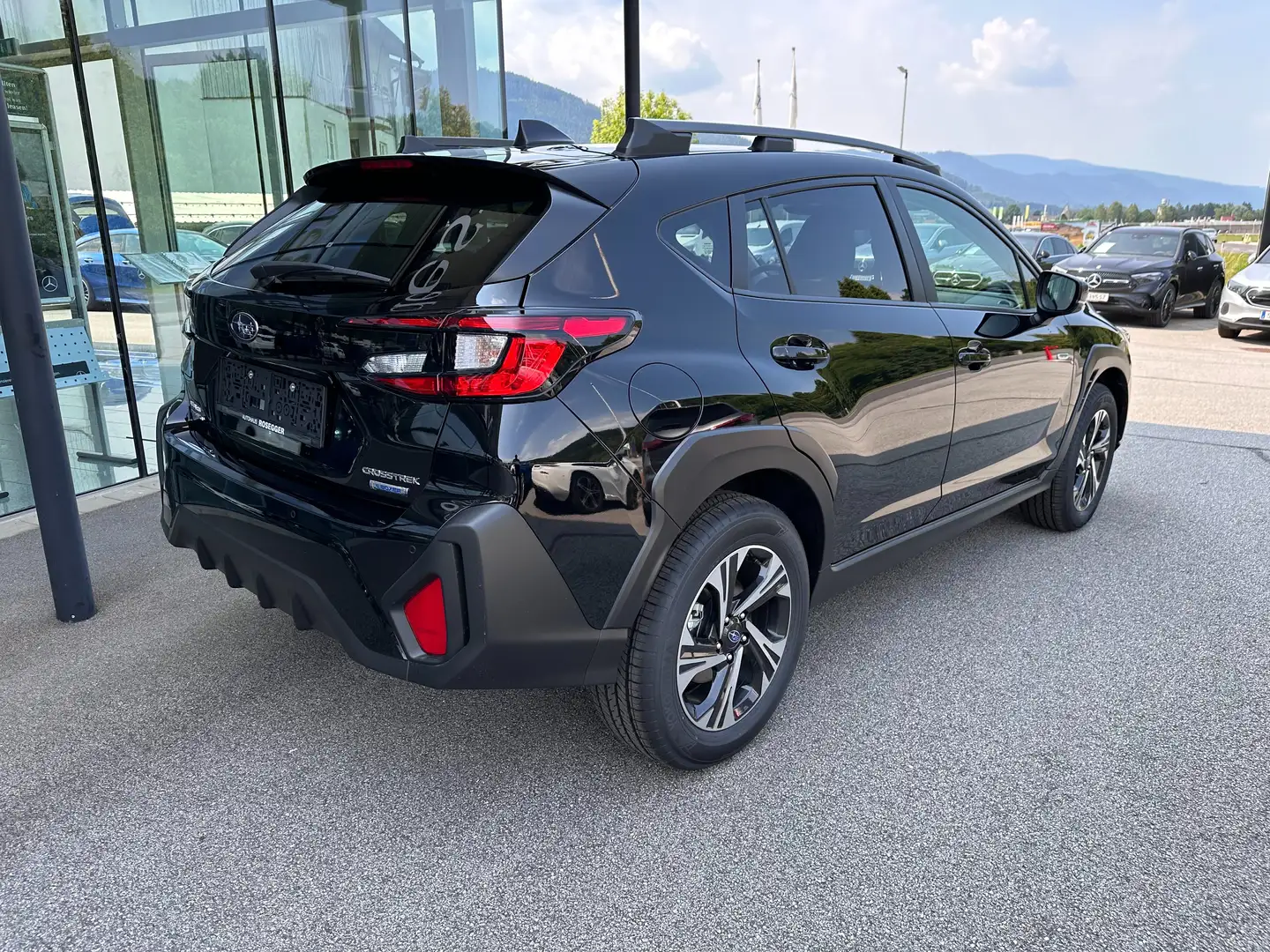 Subaru Crosstrek 2,0i e-Boxer CVT Style Allrad Aut. Černá - 2