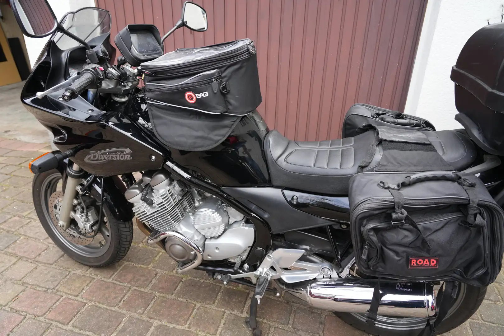 Yamaha XJ 600 RJ01 mit komplettem Zubehör Negru - 2