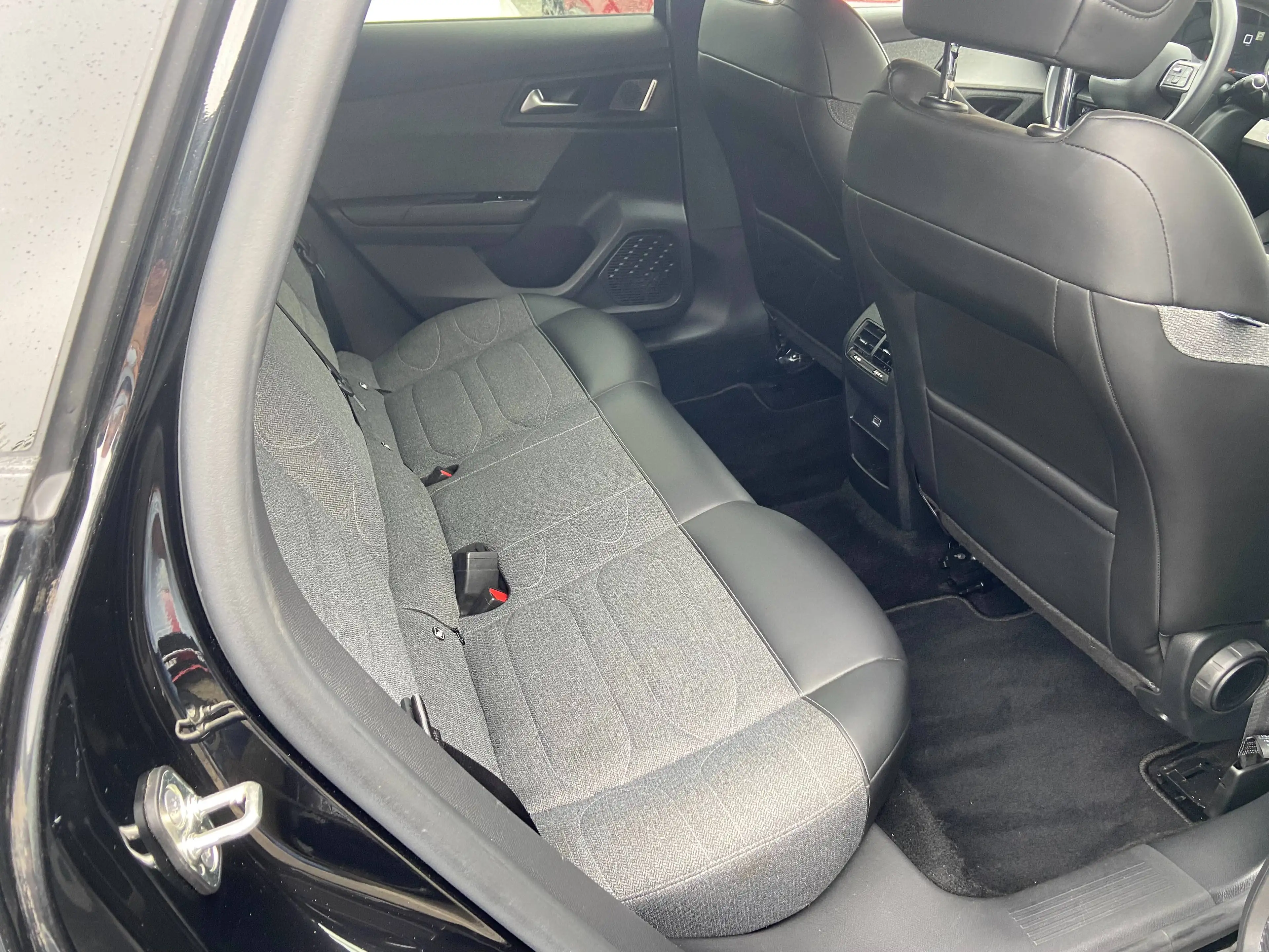 Citroen C5 X C5 X 1.2 PureTech AUTOMAAT NAVI CRUISE ALU LEDER CAMERA — photo 6