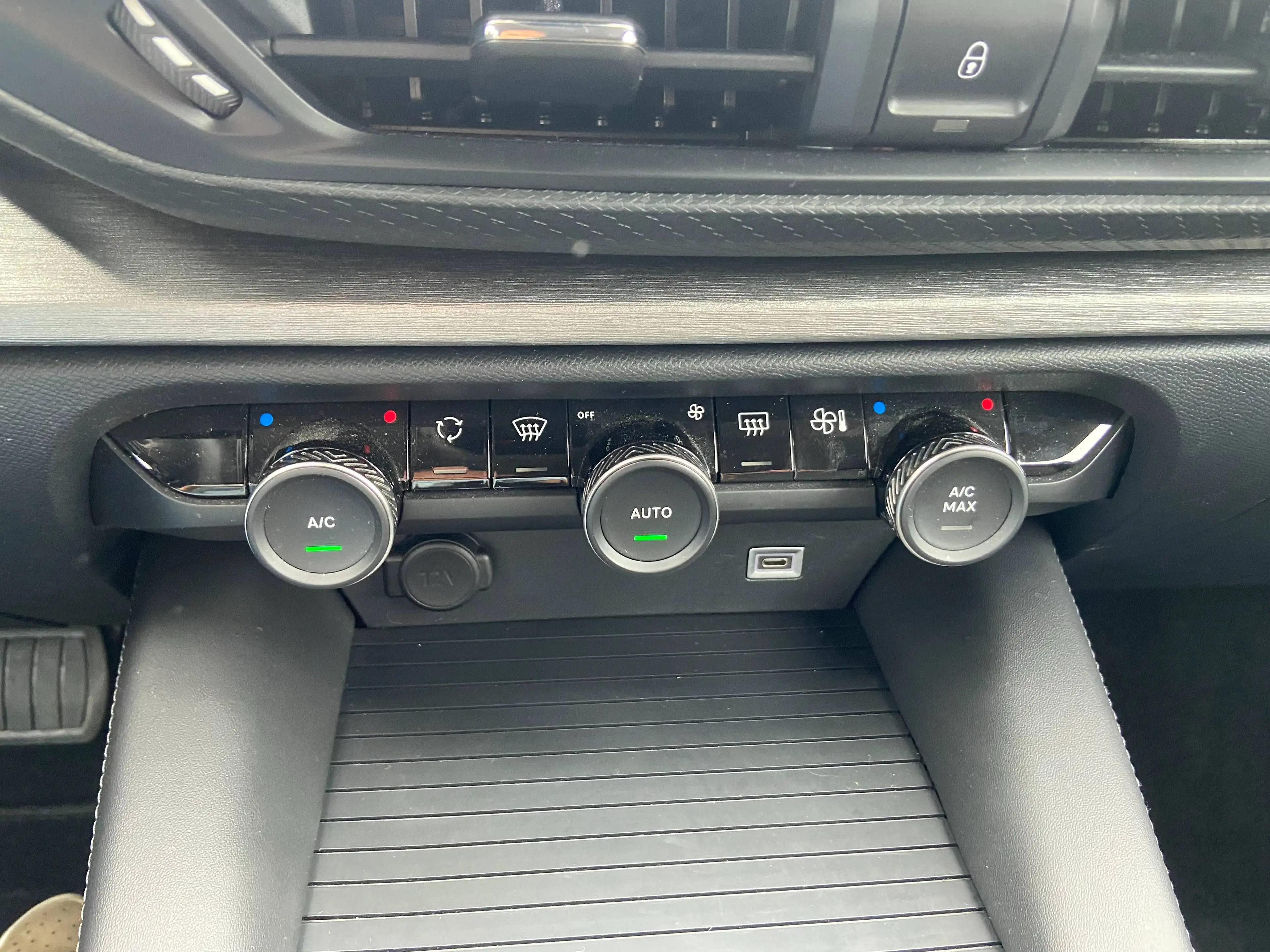 Citroen C5 X C5 X 1.2 PureTech AUTOMAAT NAVI CRUISE ALU LEDER CAMERA — photo 8