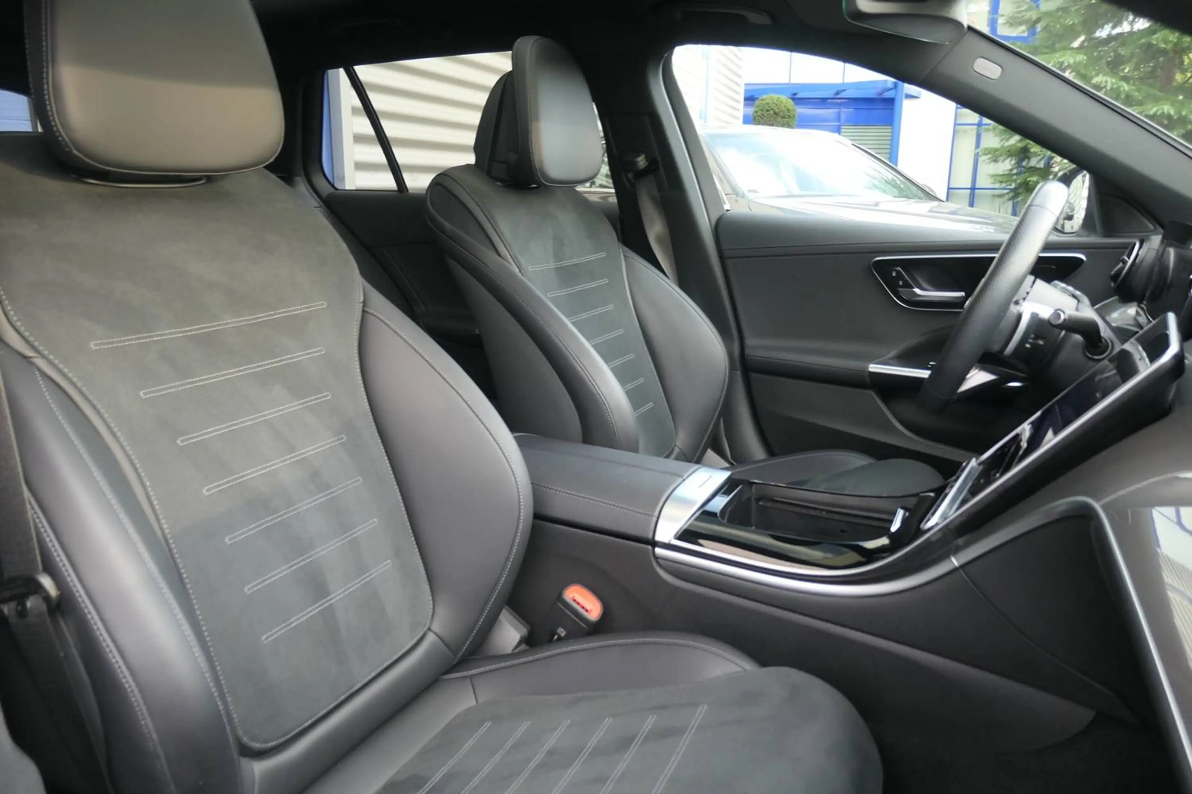 Mercedes-Benz C 220 C-Klasse T-Modell Diesel d T 9G-TRONIC AMG Line HeadUp Panoramadach Kamera Top Zustand! — photo 2