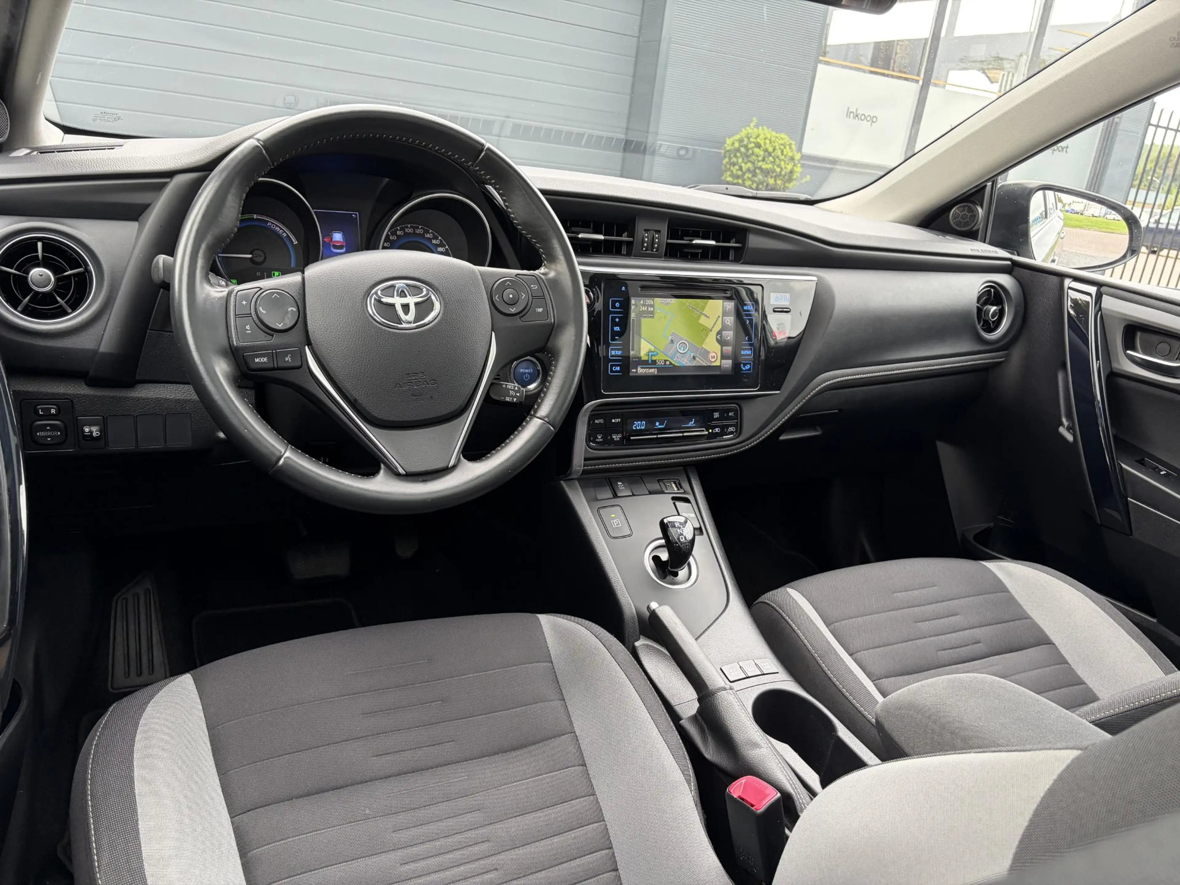 Toyota Auris 1.8 Hybrid Trend ✓Dealer Onderhouden✓2e Eigenaar✓P — photo 11
