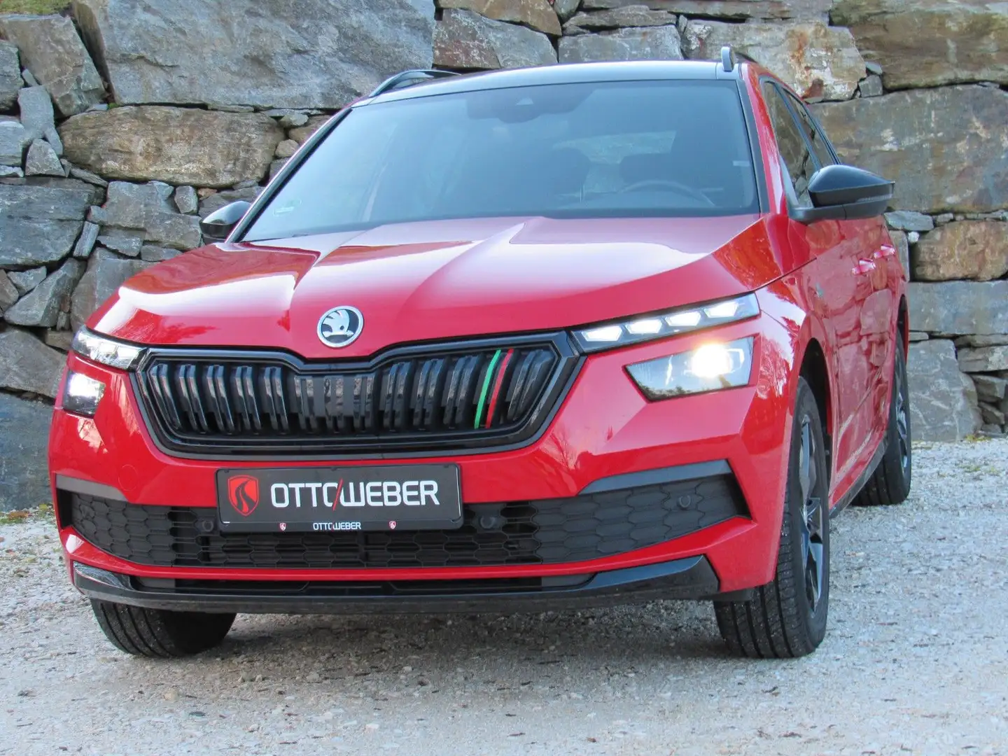 Skoda Kamiq 1.0 TSI DSG MONTE CARLO KESSY RVC ACC AHK Rouge - 2