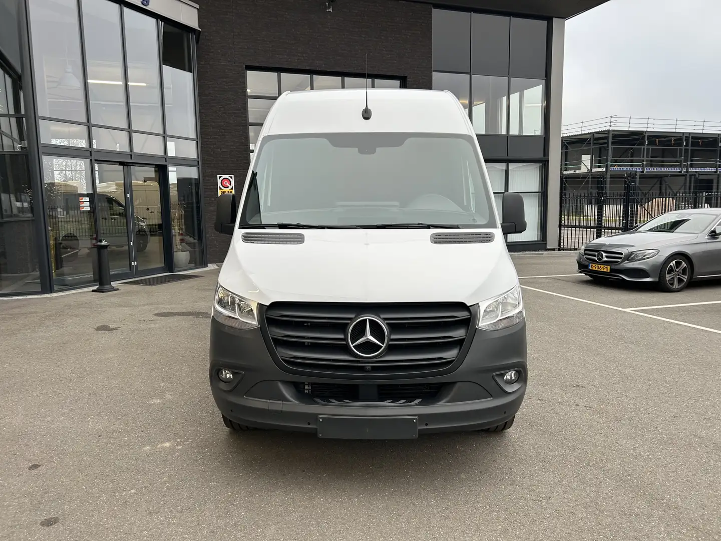 Mercedes-Benz Sprinter 317 CDI L2 H2 MBUX / 360 Camera / Parkeersensoren Blanc - 2
