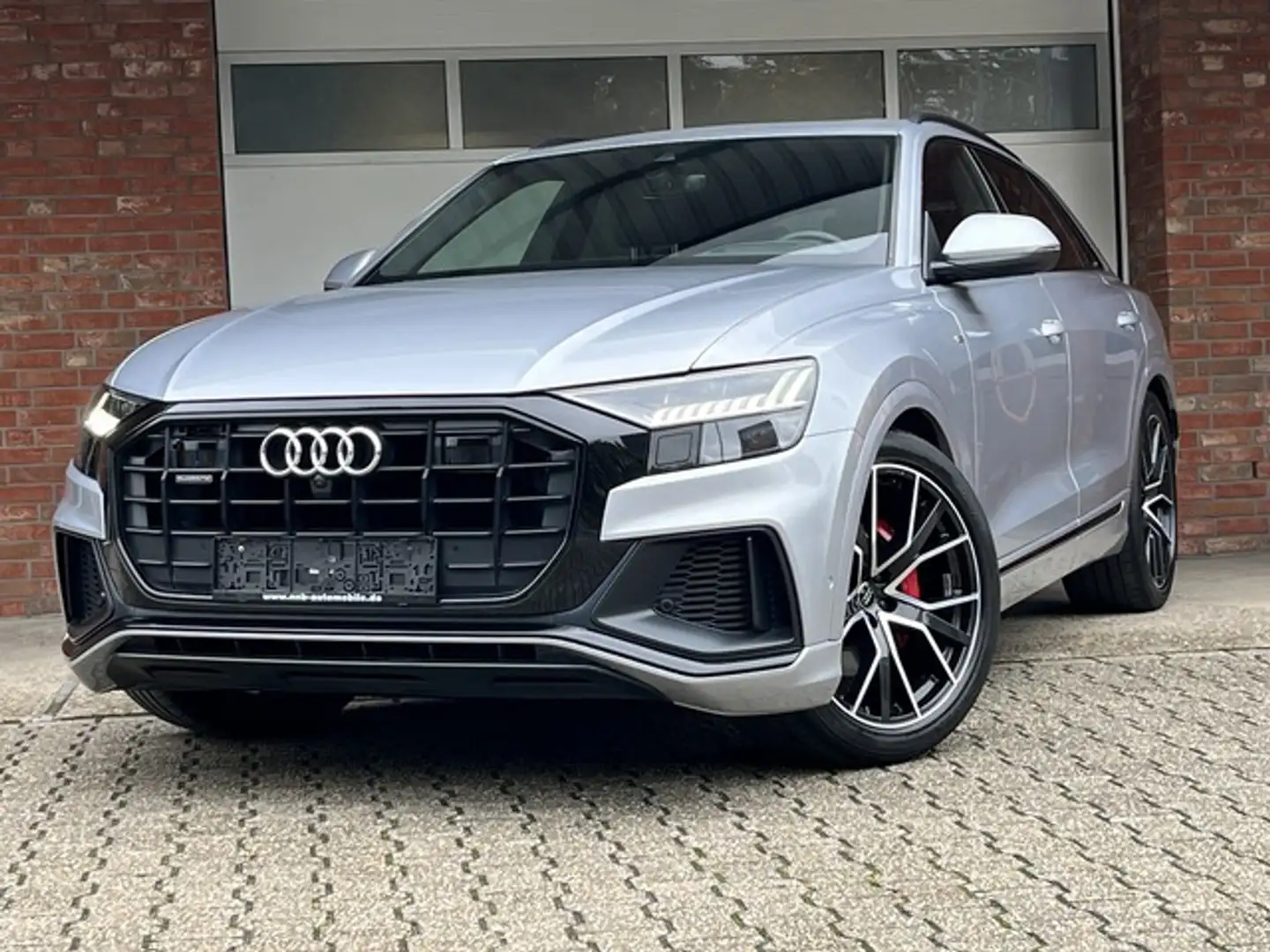 Audi Q8 S-Line SoftClose Matrix HeadUp B&O Argintiu - 1