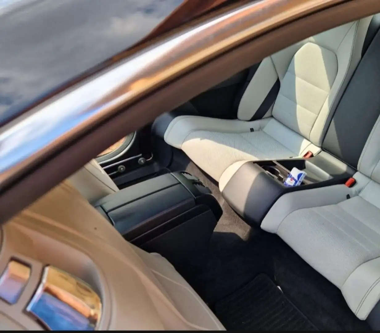 Mercedes-Benz E 220 d Coupe 9G-TRONIC Sport Edition - 2