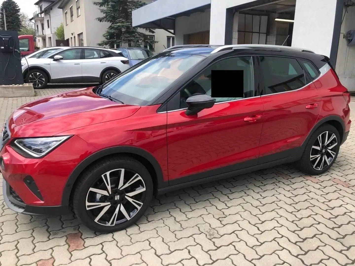 SEAT Arona Arona 1,0 Eco TSI FR Austria FR AUstria Rot - 2