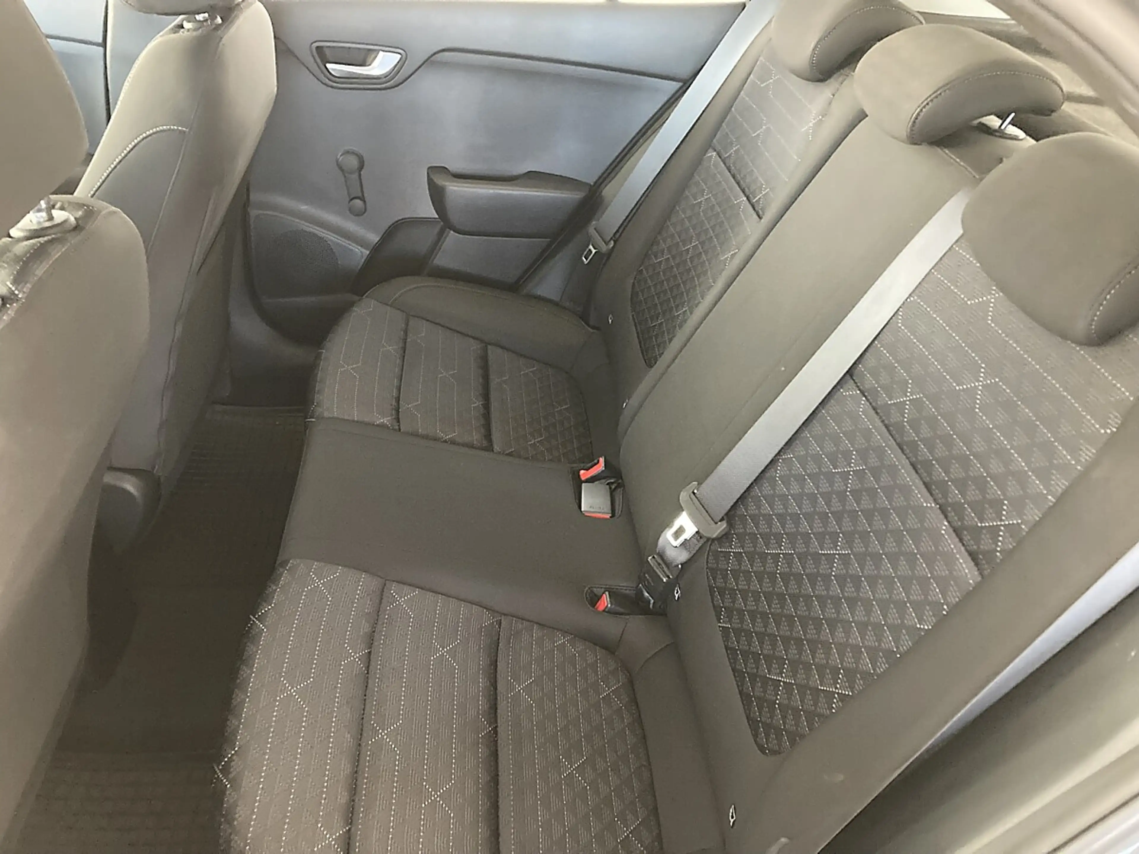 Kia Rio 100PS.TurboBenziner  DCT.7 — photo 9