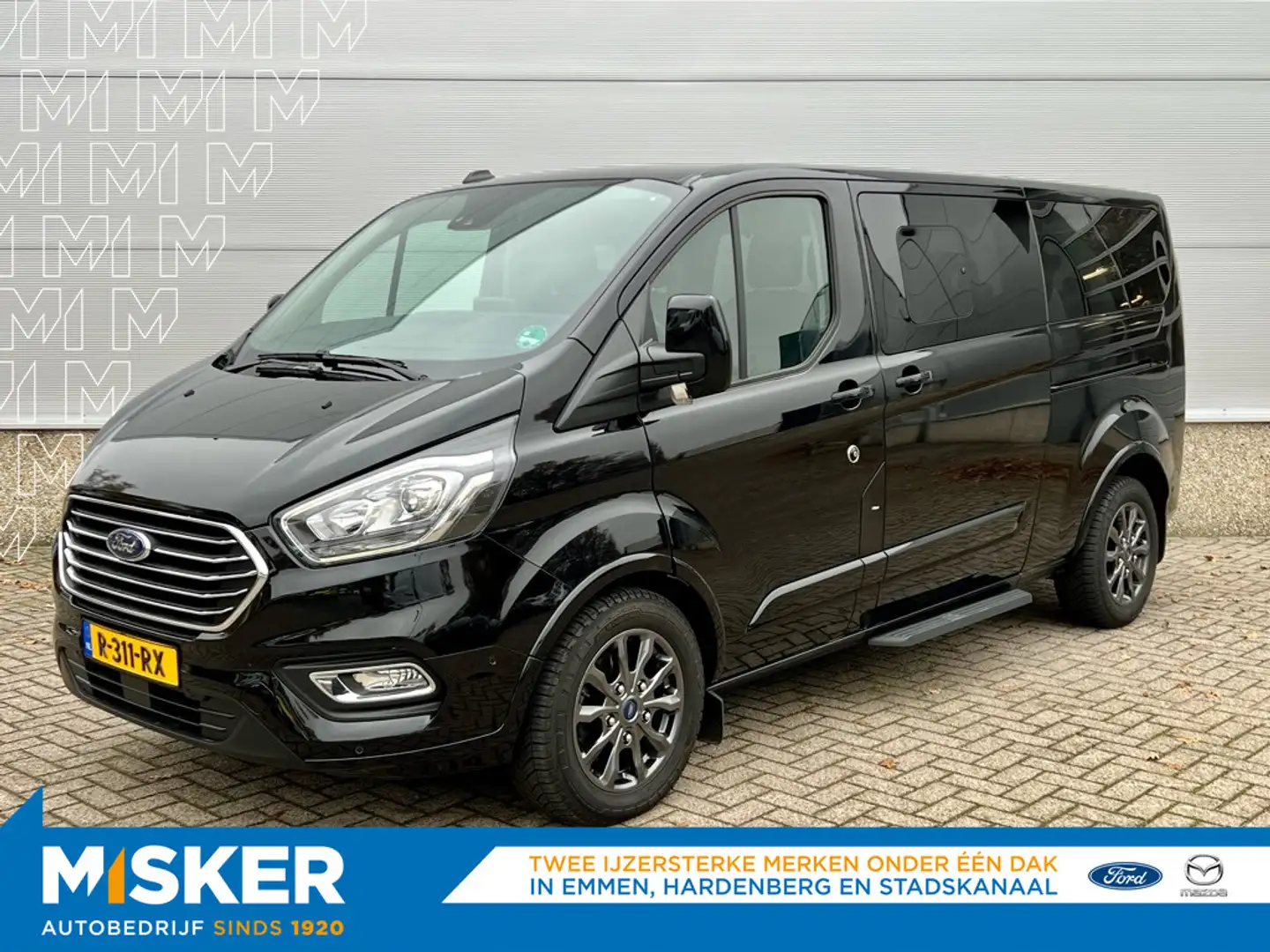 Ford Tourneo Custom Titanium Automaat limited 9 PERSOONS 320 2.0 TDCI Zwart - 1