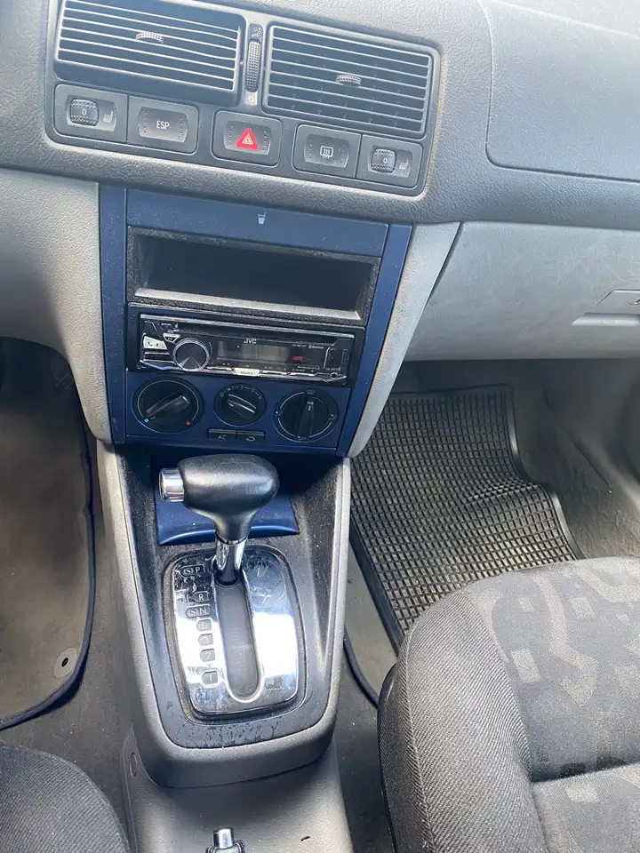 Volkswagen Golf 1.6 Automatik Edition, foto 5