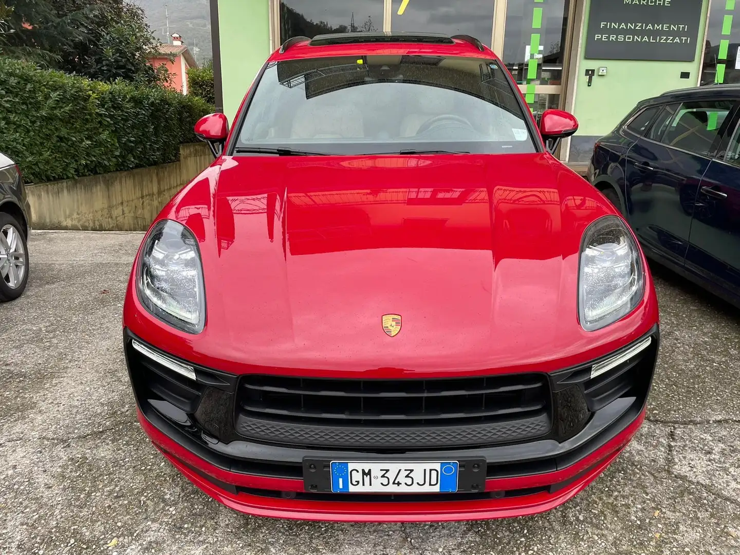 Porsche Macan MY 2022 2.0 T 265cv PDK Tetto Panoramico Rosso - 2