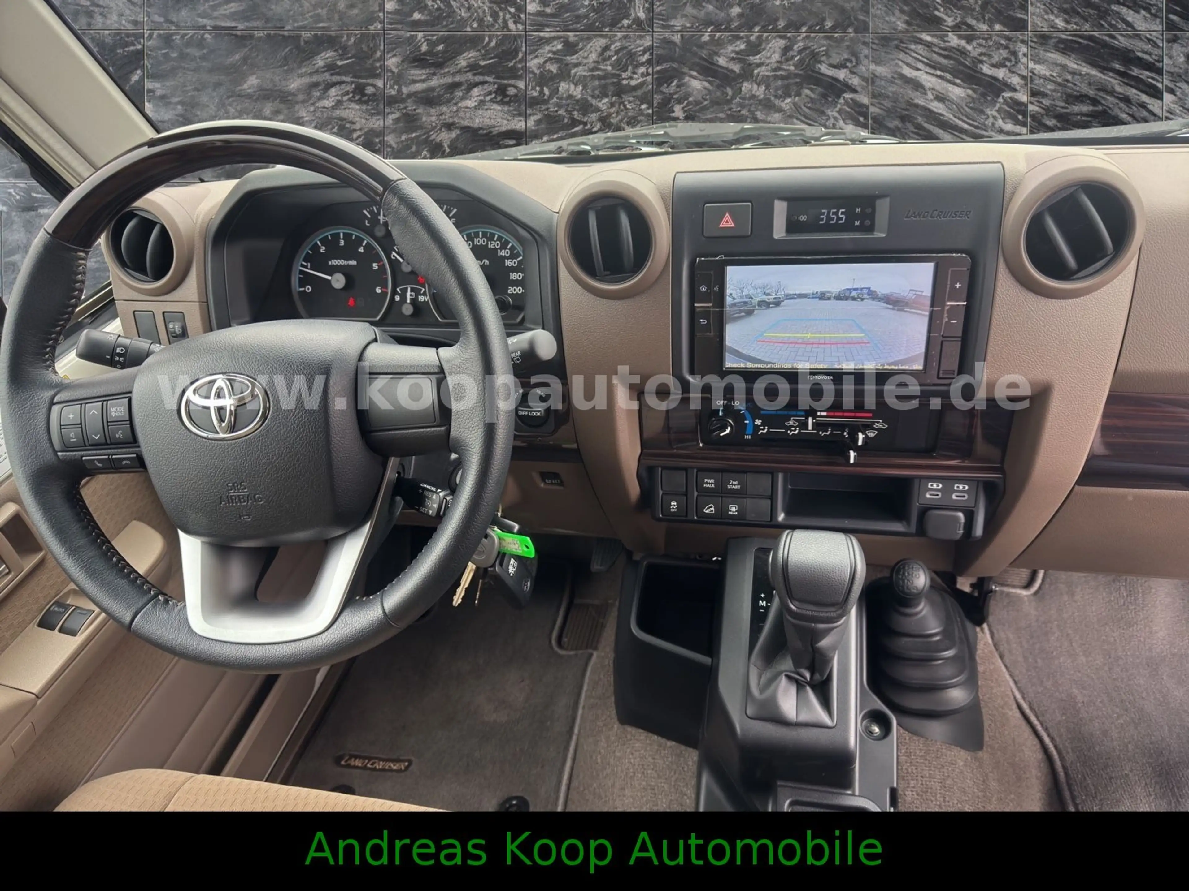 Toyota Land Cruiser GDJ 71 2,8-Diesel Aut. DLX SOFORT — photo 6