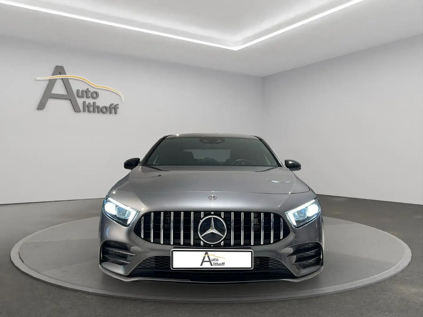 Mercedes-Benz A 200 A200 Lim. DCT AMG AMBI LED NAV PARK SOUND Grau - 2