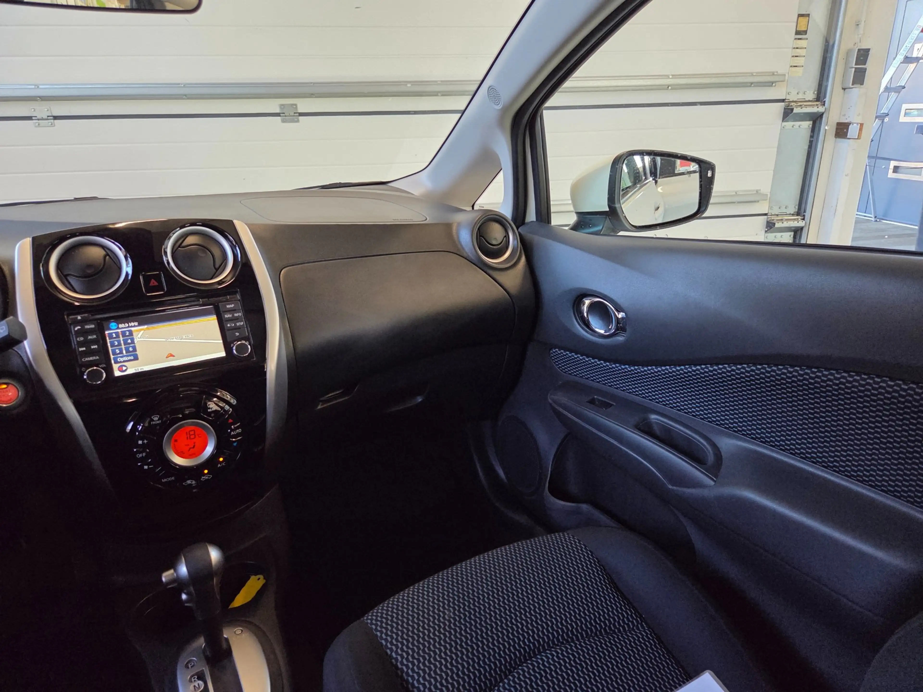 Nissan Note 1.2 DIG-S Connect Edition — photo 14