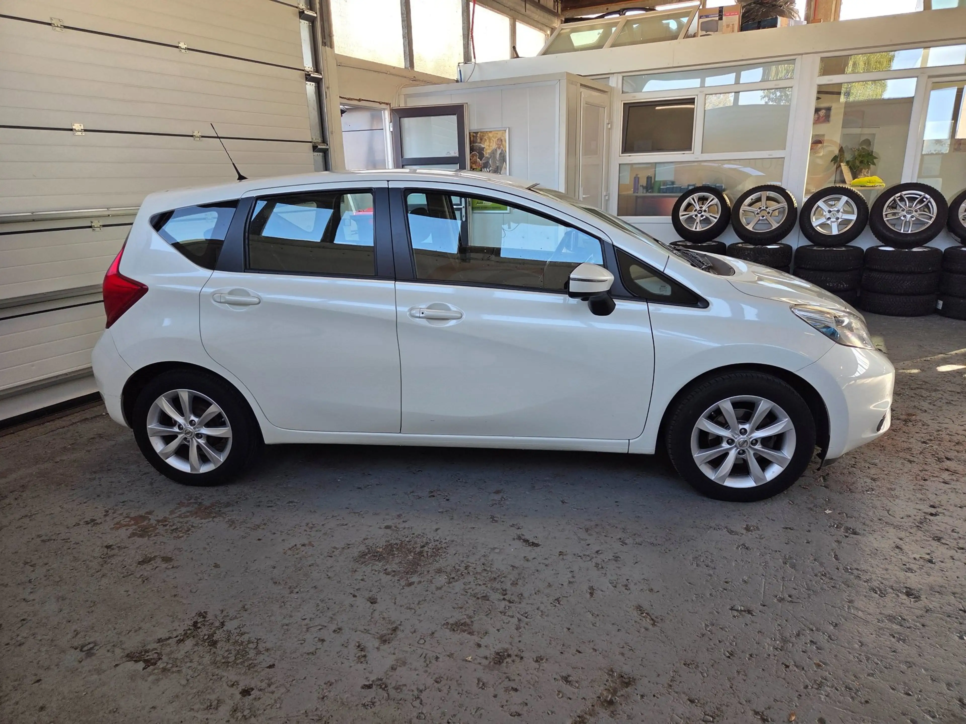 Nissan Note 1.2 DIG-S Connect Edition — photo 4